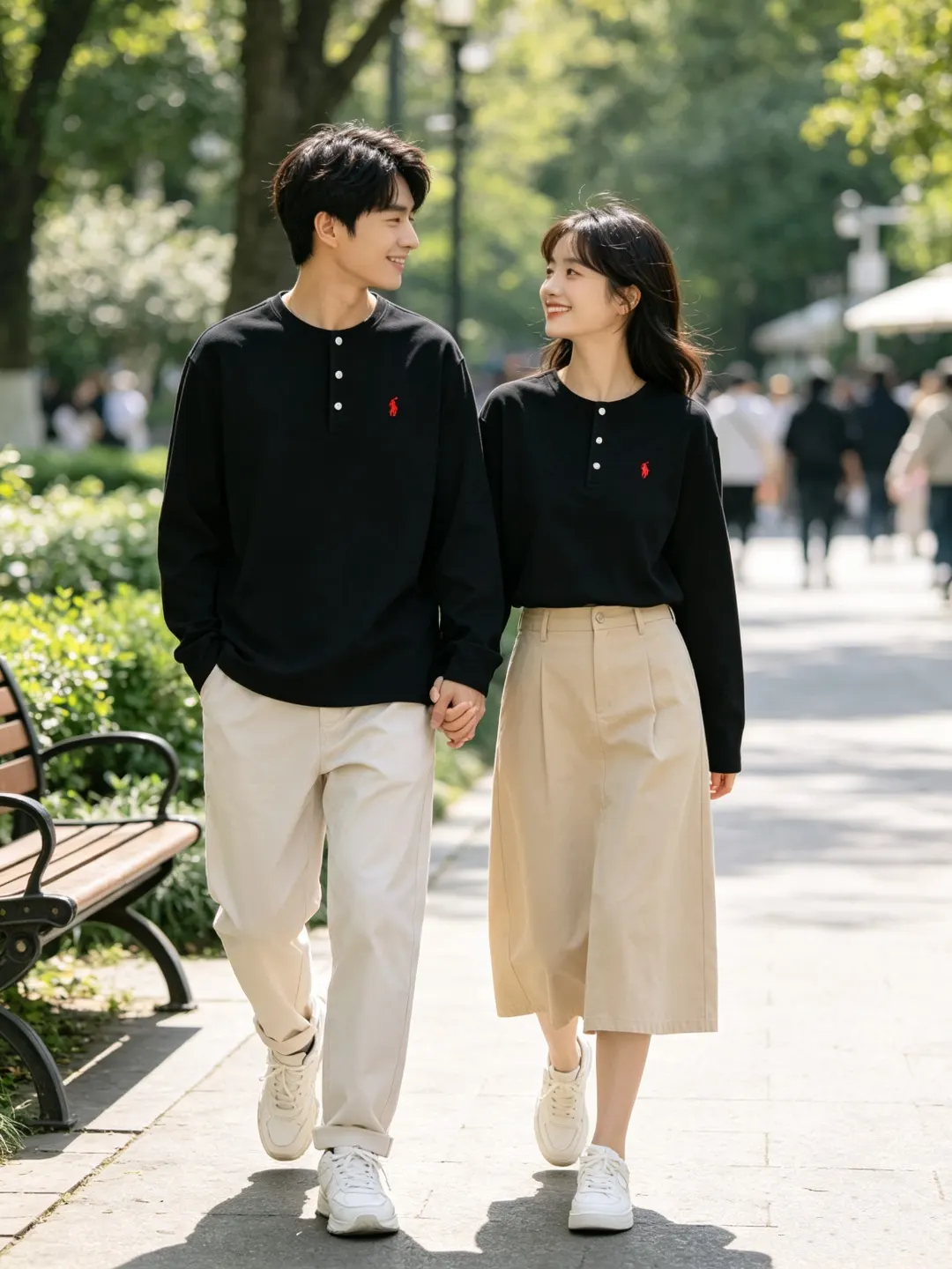 Long-Sleeved Cotton Henley Polo Shirt D17022722 — view 2