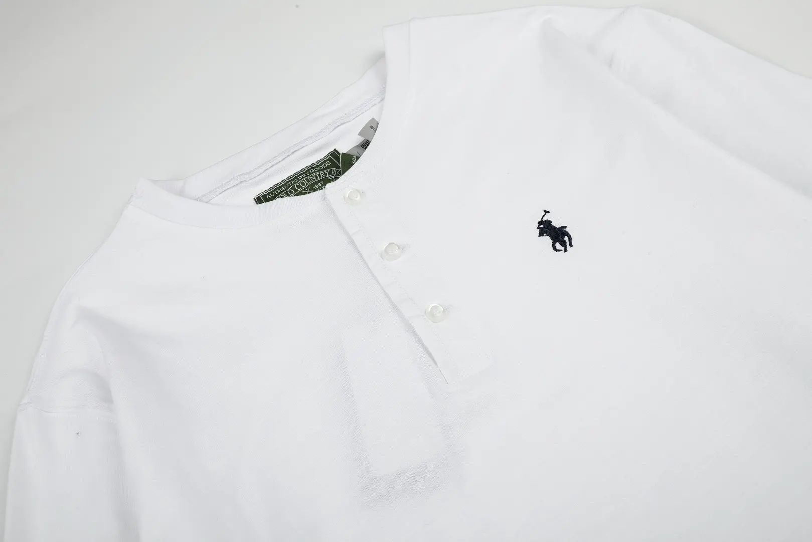 Long-Sleeved Cotton Slub Henley Shirt D17022723 — view 4