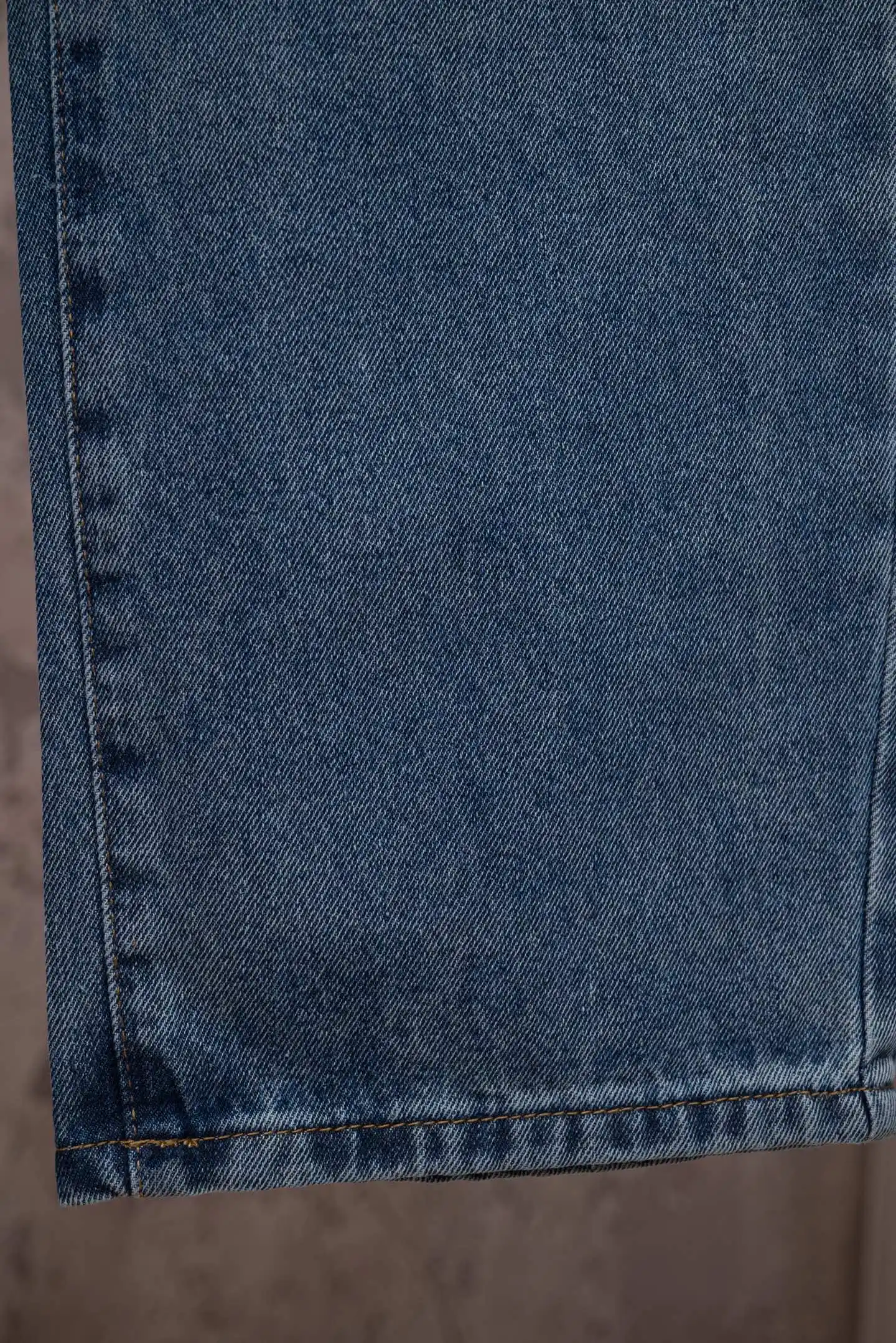 Cross Patch Straight-Leg Jeans D18021075 — view 10