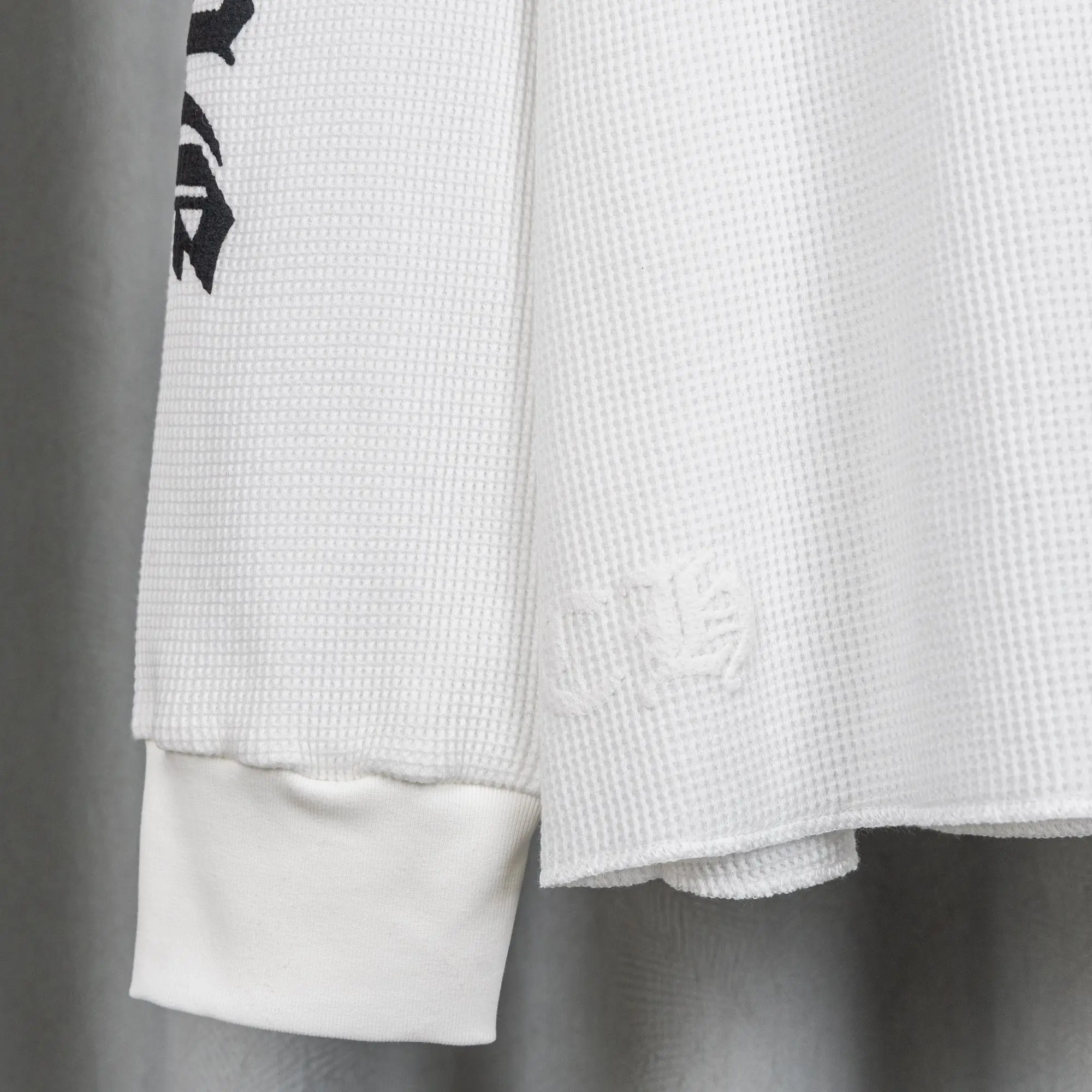 Chrome Hearts Waffle-Knit Long-Sleeve T-Shirt D19021043 — view 13