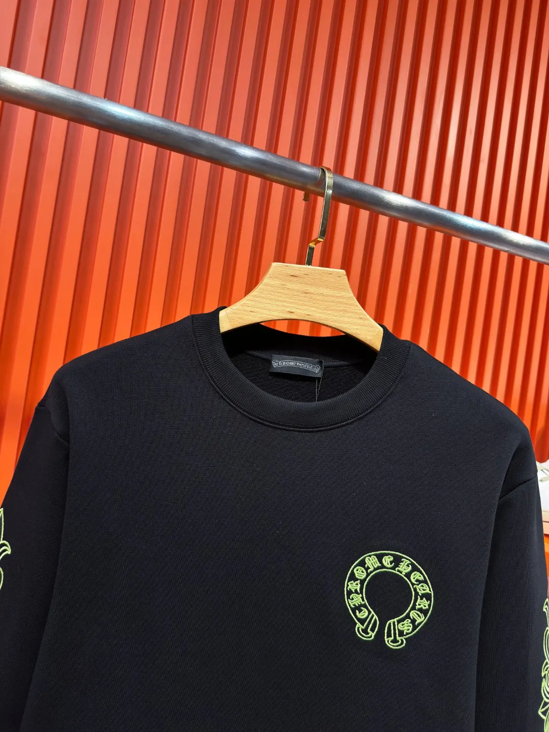 Chrome Hearts Horseshoe Logo Embroidered Sweatshirt D19520982 — view 5