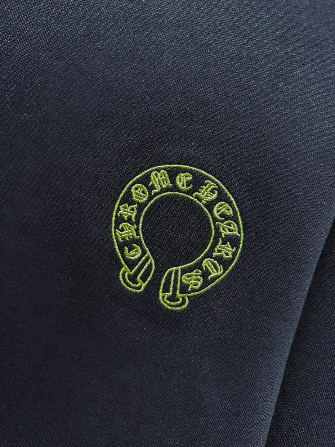 Chrome Hearts Horseshoe Logo Embroidered Sweatshirt D19520982 — view 6