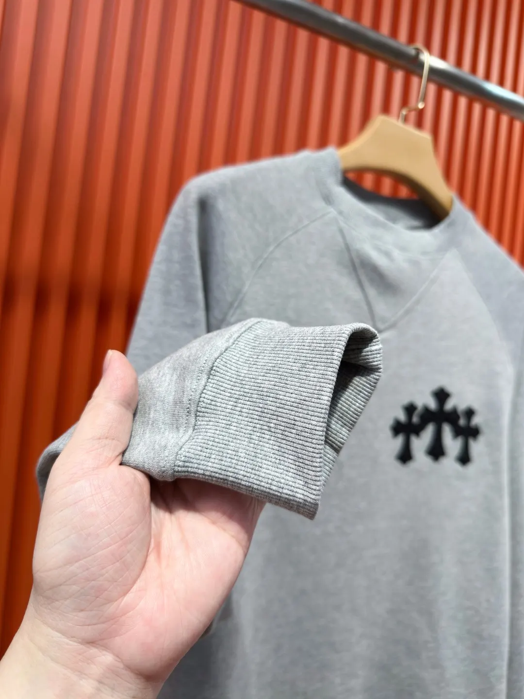 Cross Patch Embroidered Cotton Sweatshirt D19520985 — view 8