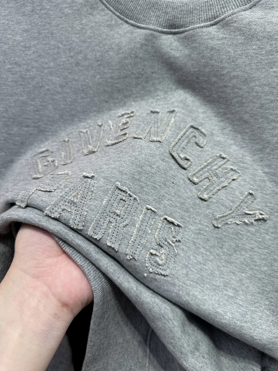 Logo Embroidered Crew-Neck Sweatshirt D19520989 — view 5