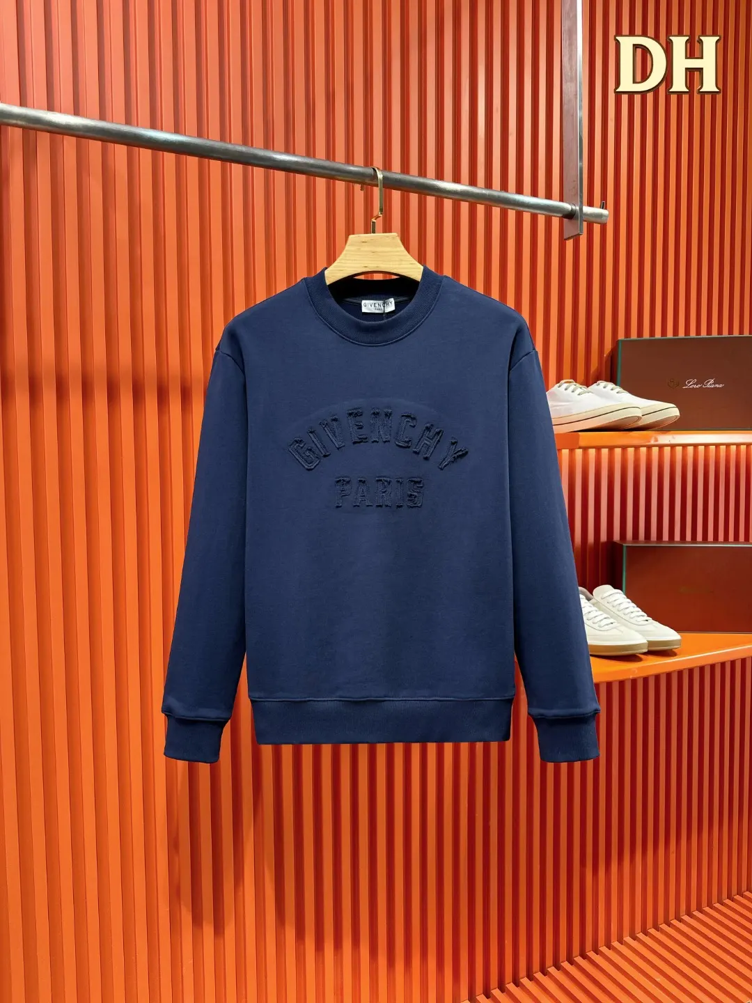Givenchy Paris Logo Embroidered Sweatshirt D19520990