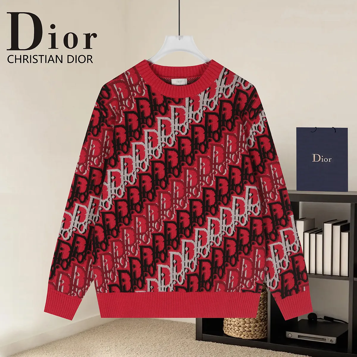 Oblique Jacquard Crew-Neck Knit Sweater D20021096
