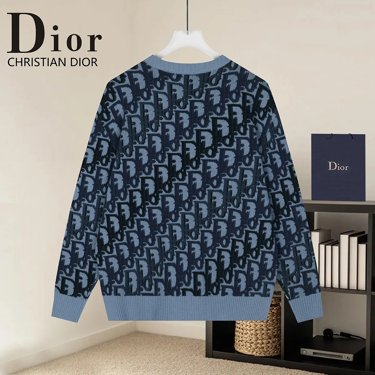 Oblique Jacquard Crew-Neck Sweater D20021094 — view 2