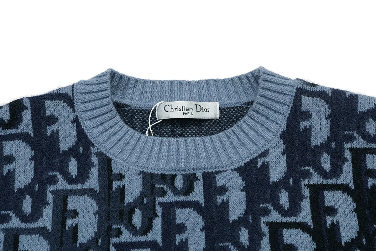 Oblique Jacquard Crew-Neck Sweater D20021094 — view 3