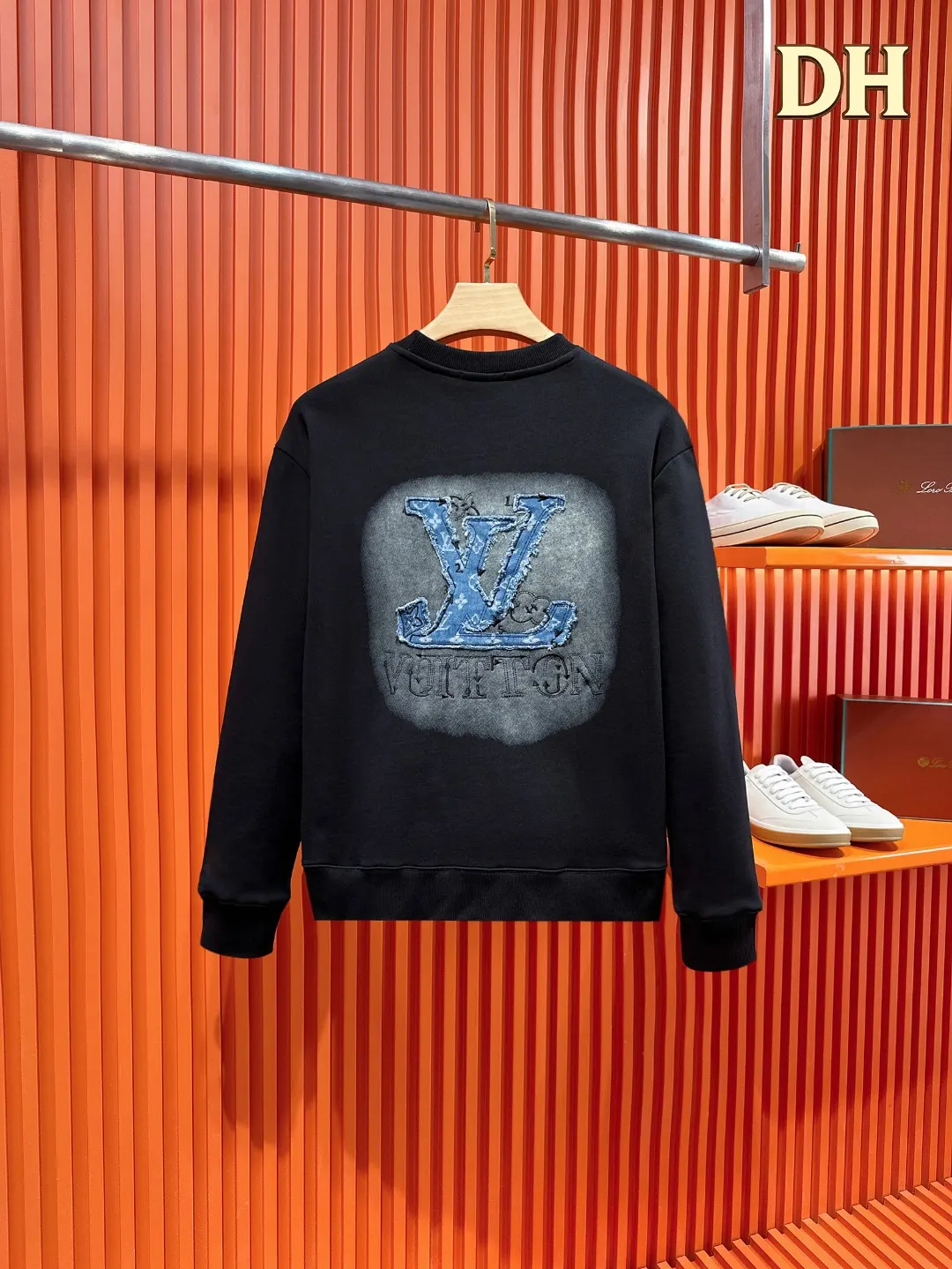 Logo Patch Embroidered Cotton Sweatshirt D20521005 — view 2