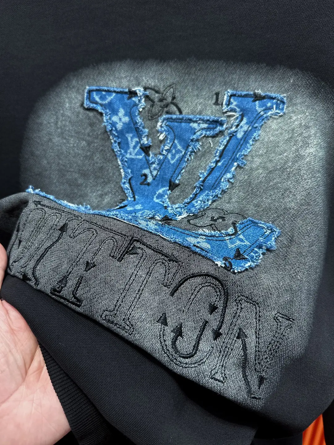 Logo Patch Embroidered Cotton Sweatshirt D20521005 — view 8