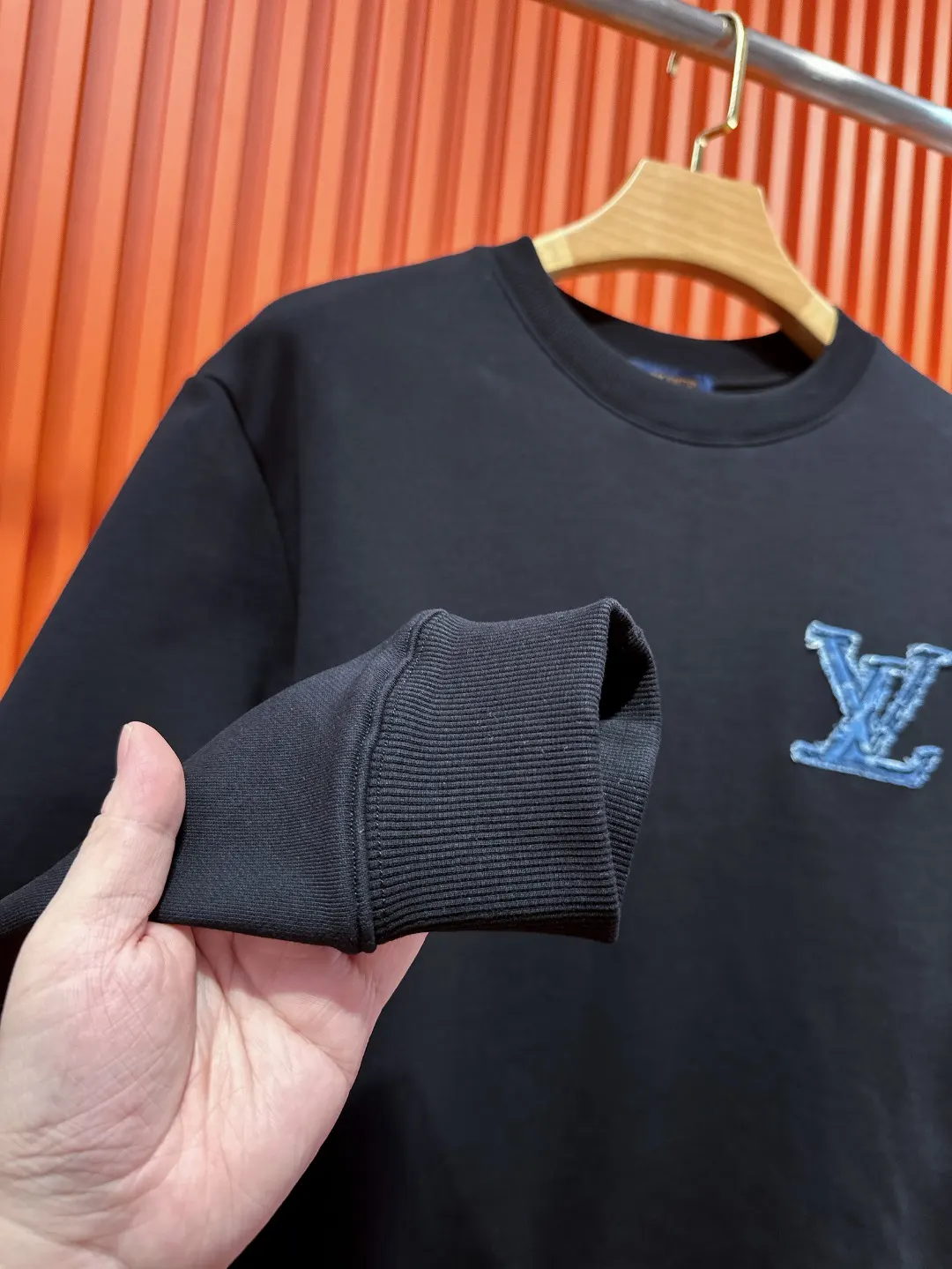 Logo Patch Embroidered Cotton Sweatshirt D20521005 — view 10