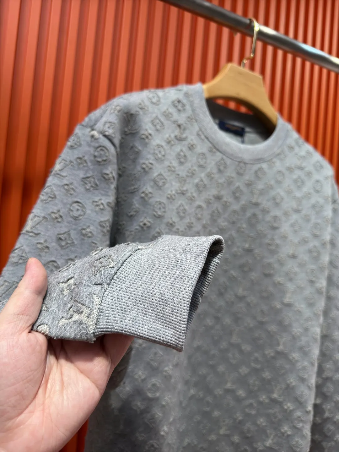 Monogram Jacquard Devoré Crew-Neck Sweatshirt D21520999 — view 5