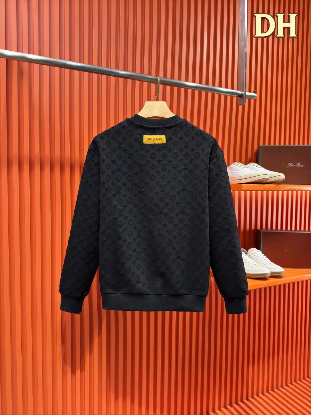 Monogram Jacquard Burnout Crew-Neck Sweatshirt D21521000 — view 2