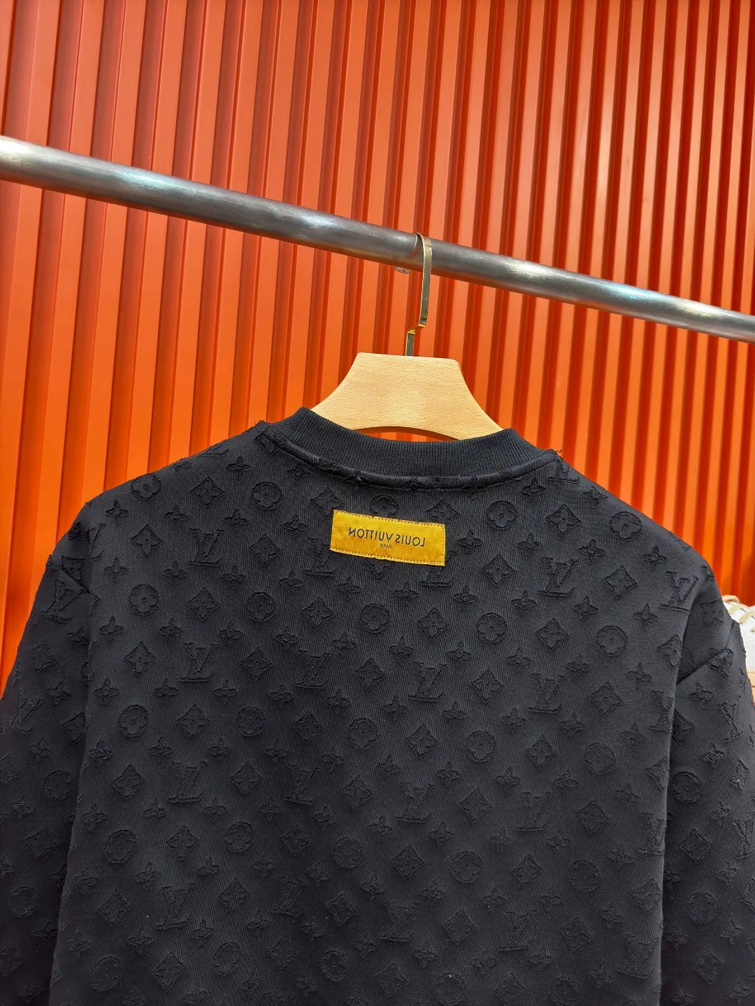 Monogram Jacquard Burnout Crew-Neck Sweatshirt D21521000 — view 8