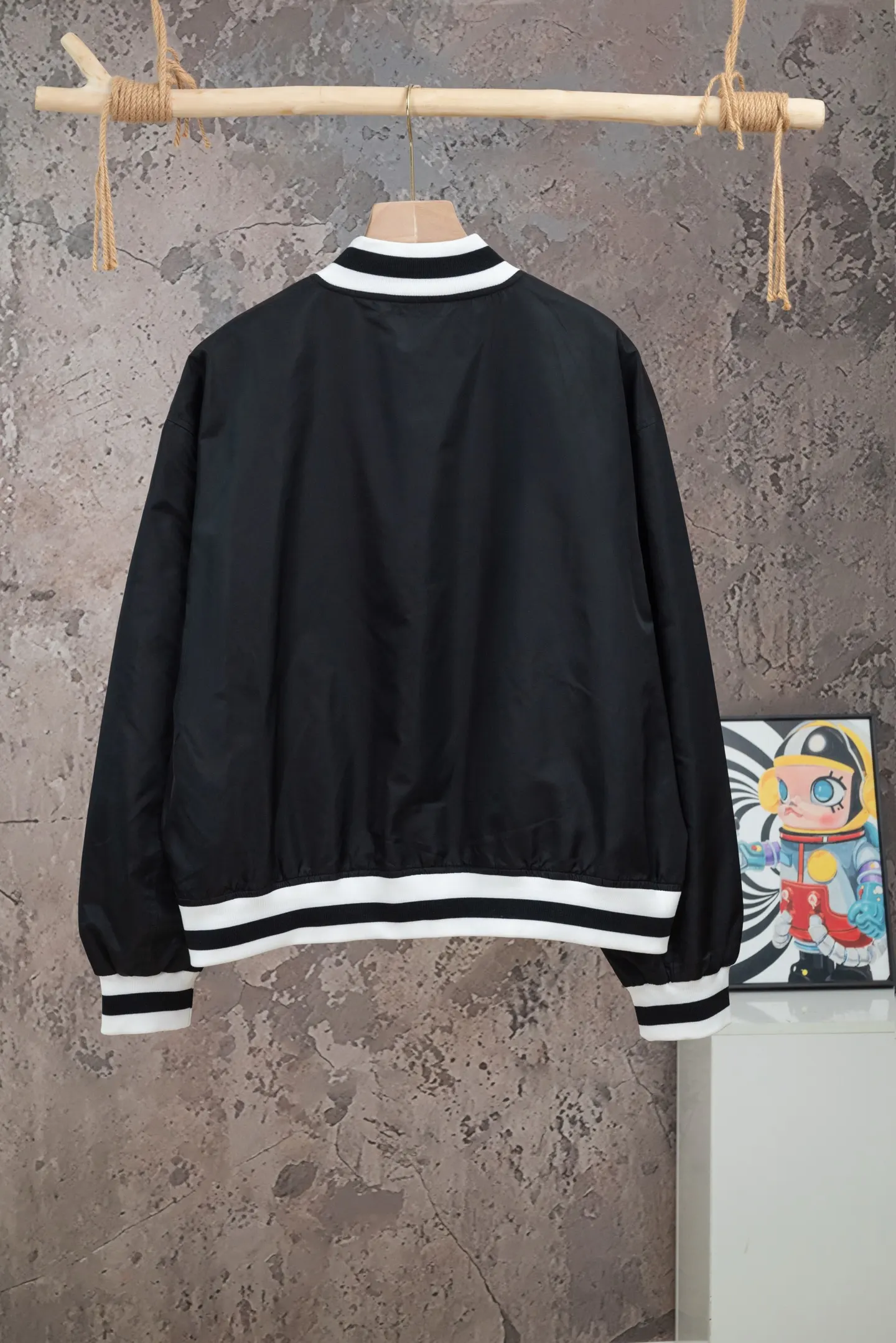 Embroidered Nylon Bomber Flight Jacket D22021090 — view 2