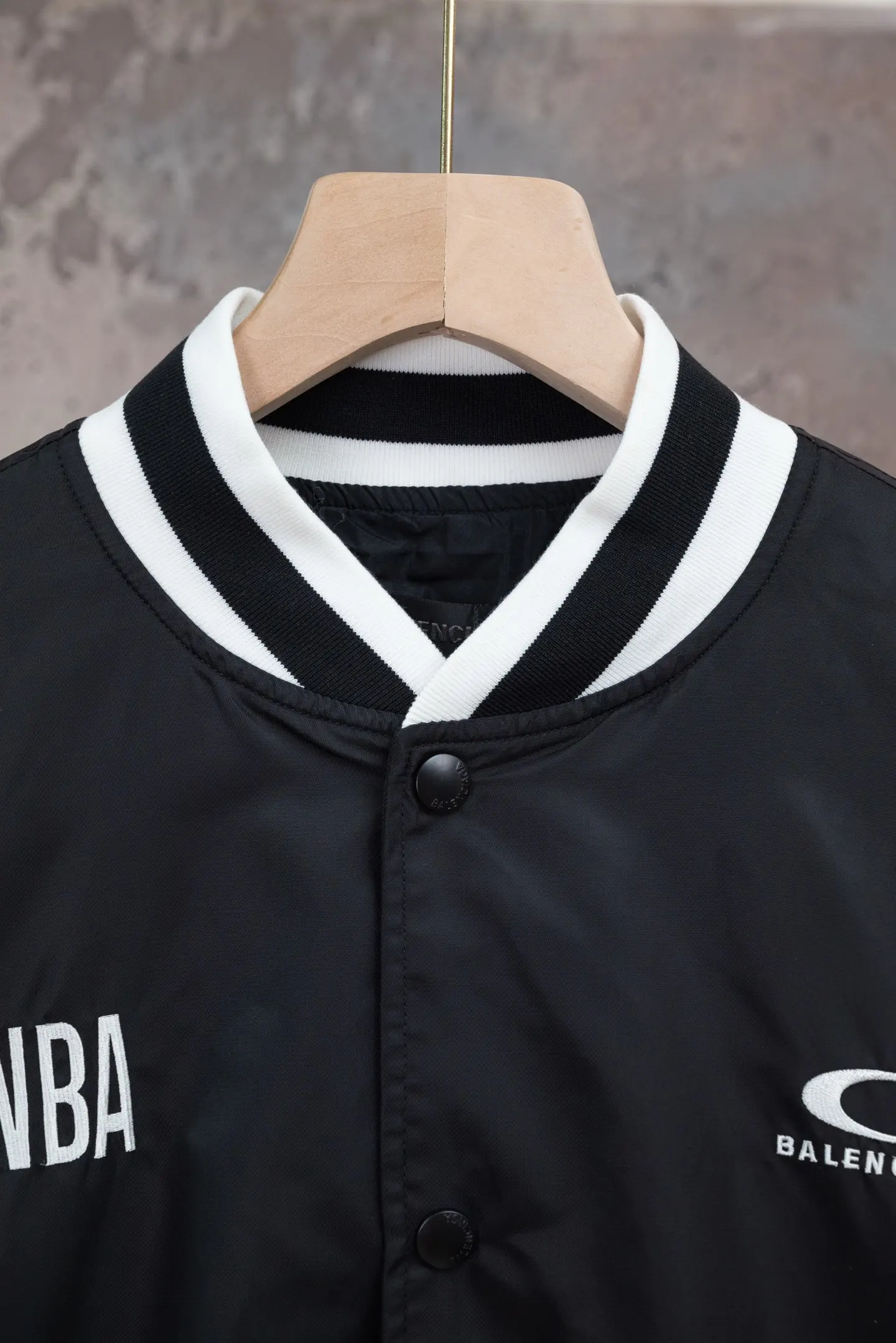 Embroidered Nylon Bomber Flight Jacket D22021090 — view 3
