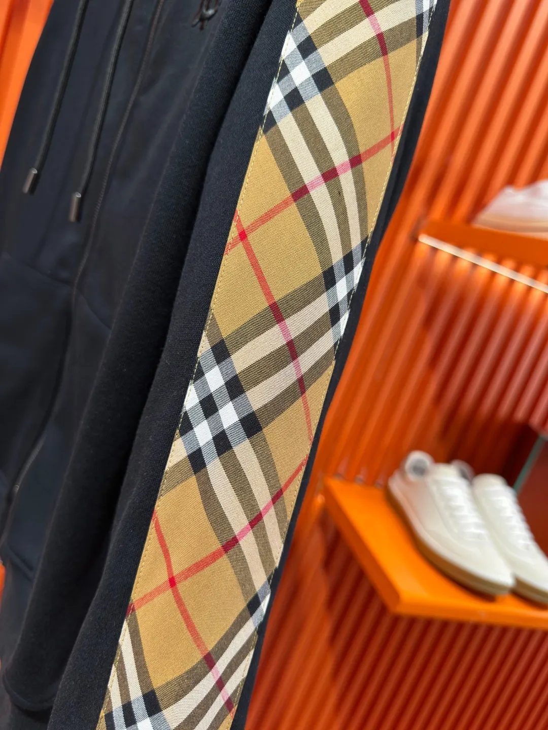 Vintage Check Panel Cotton Blend Zip Hoodie D23521019 — view 7