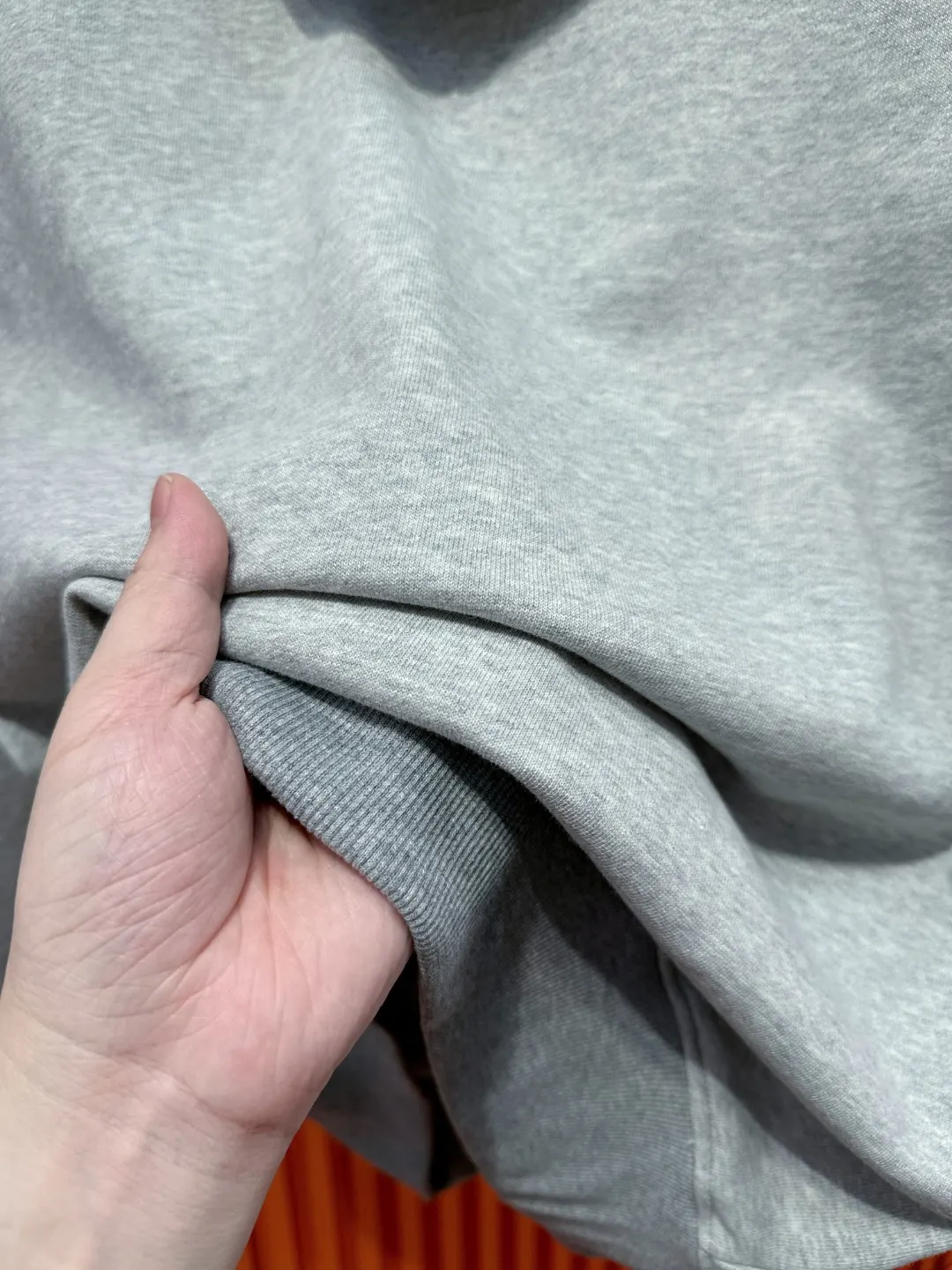 Anagram Logo Embroidered Zip-Up Hoodie D24521013 — view 10