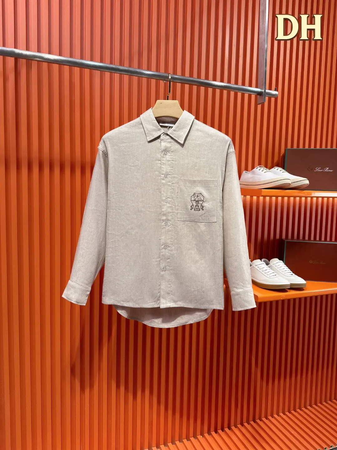 Embroidered Tencel-Linen Shirt and Trousers Set D41021017 — view 3
