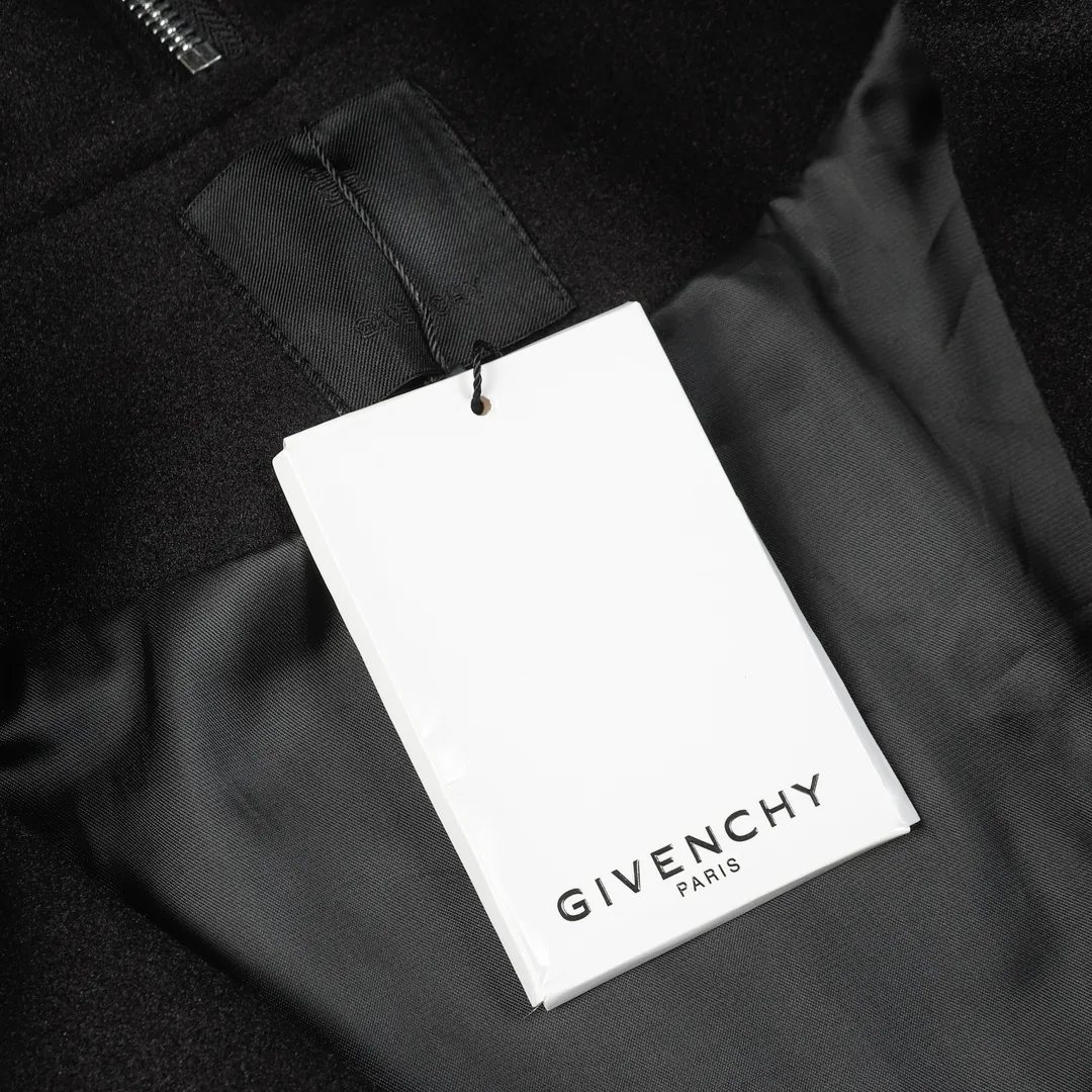 Logo Patch Hooded Varsity Jacket D27023479 — view 4