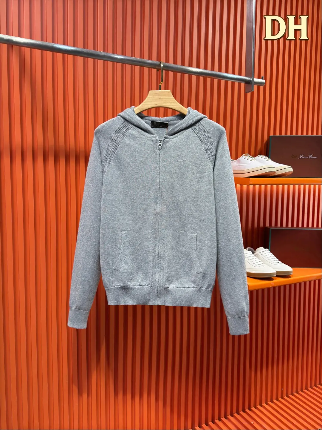 Knit Zip-Up Hooded Cardigan D24521026