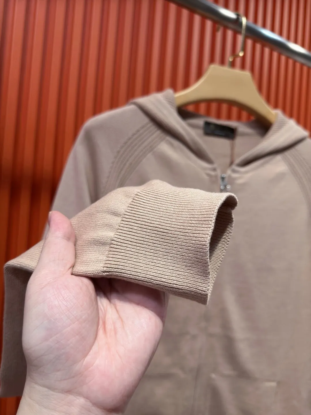 Loro Piana Zip-Up Knit Hoodie D24521025 — view 6