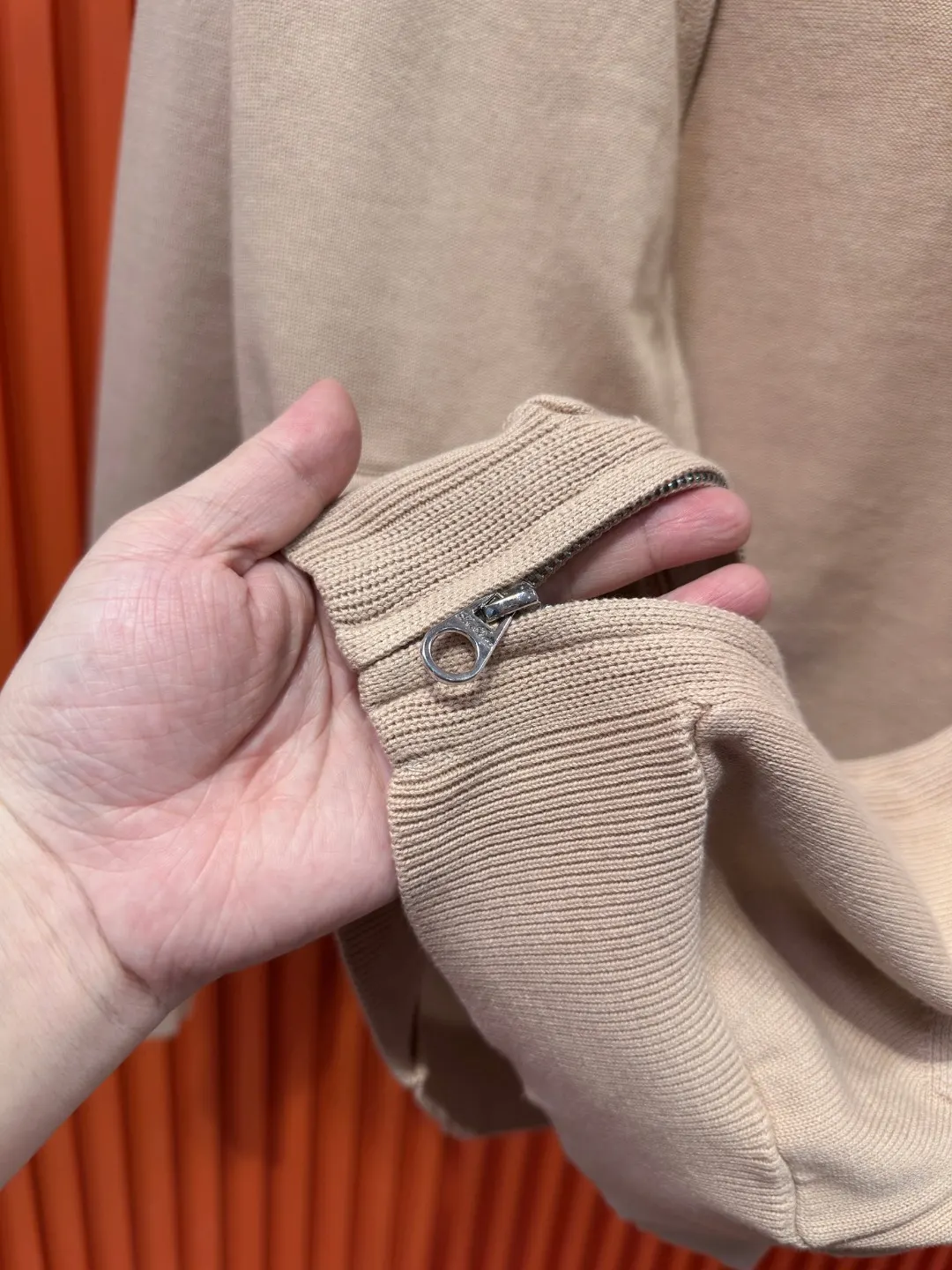 Loro Piana Zip-Up Knit Hoodie D24521025 — view 7