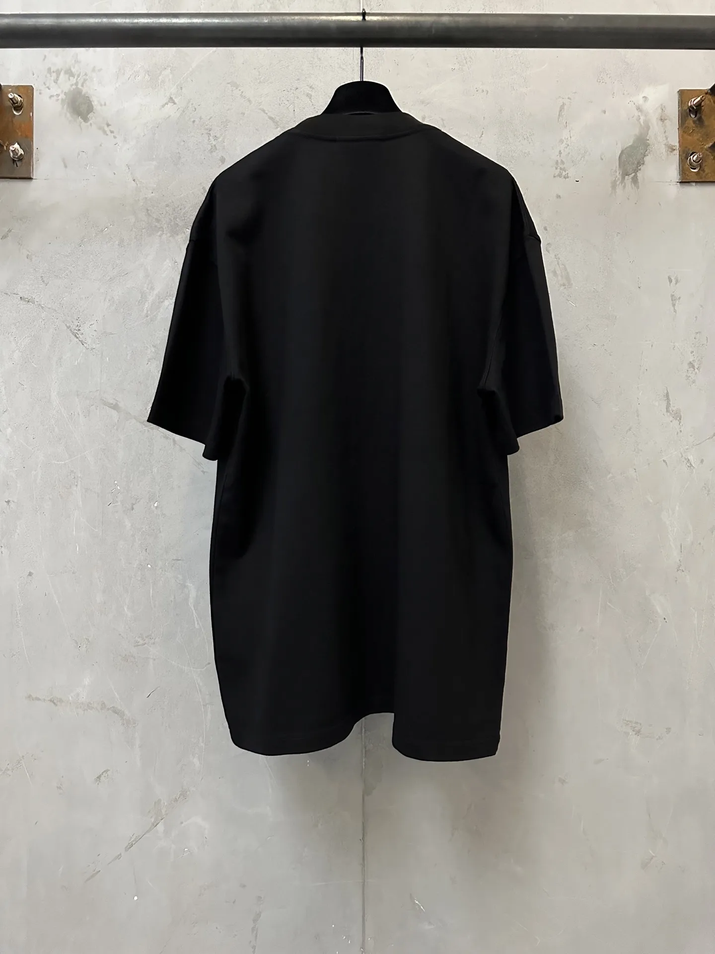Logo Print Heavyweight Cotton T-Shirt D19011602 — view 2