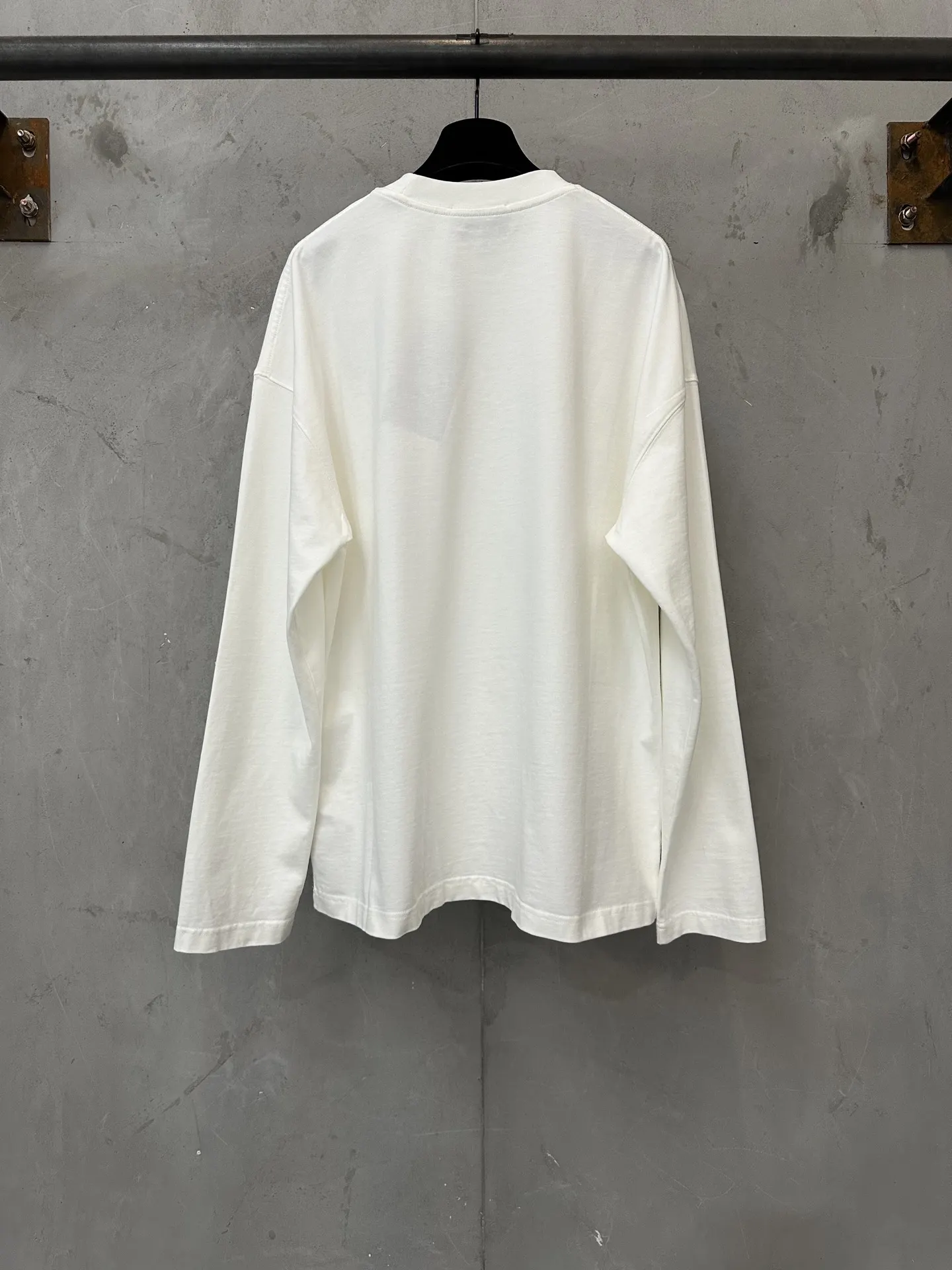 Glitter Logo Long-Sleeve Cotton T-Shirt D22023590 — view 2