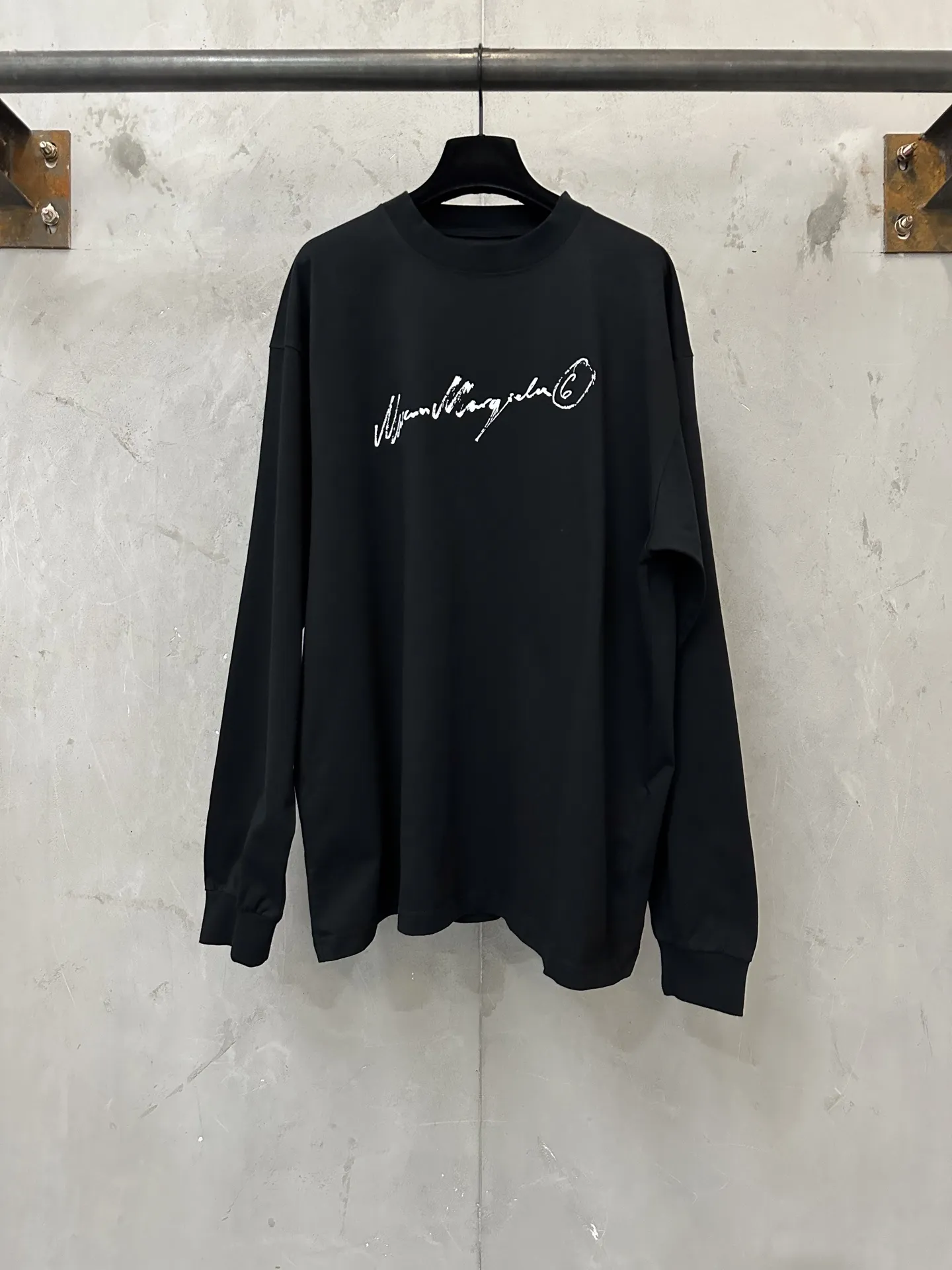 MM6 Maison Margiela Signature Logo Long-Sleeve T-Shirt D22024454