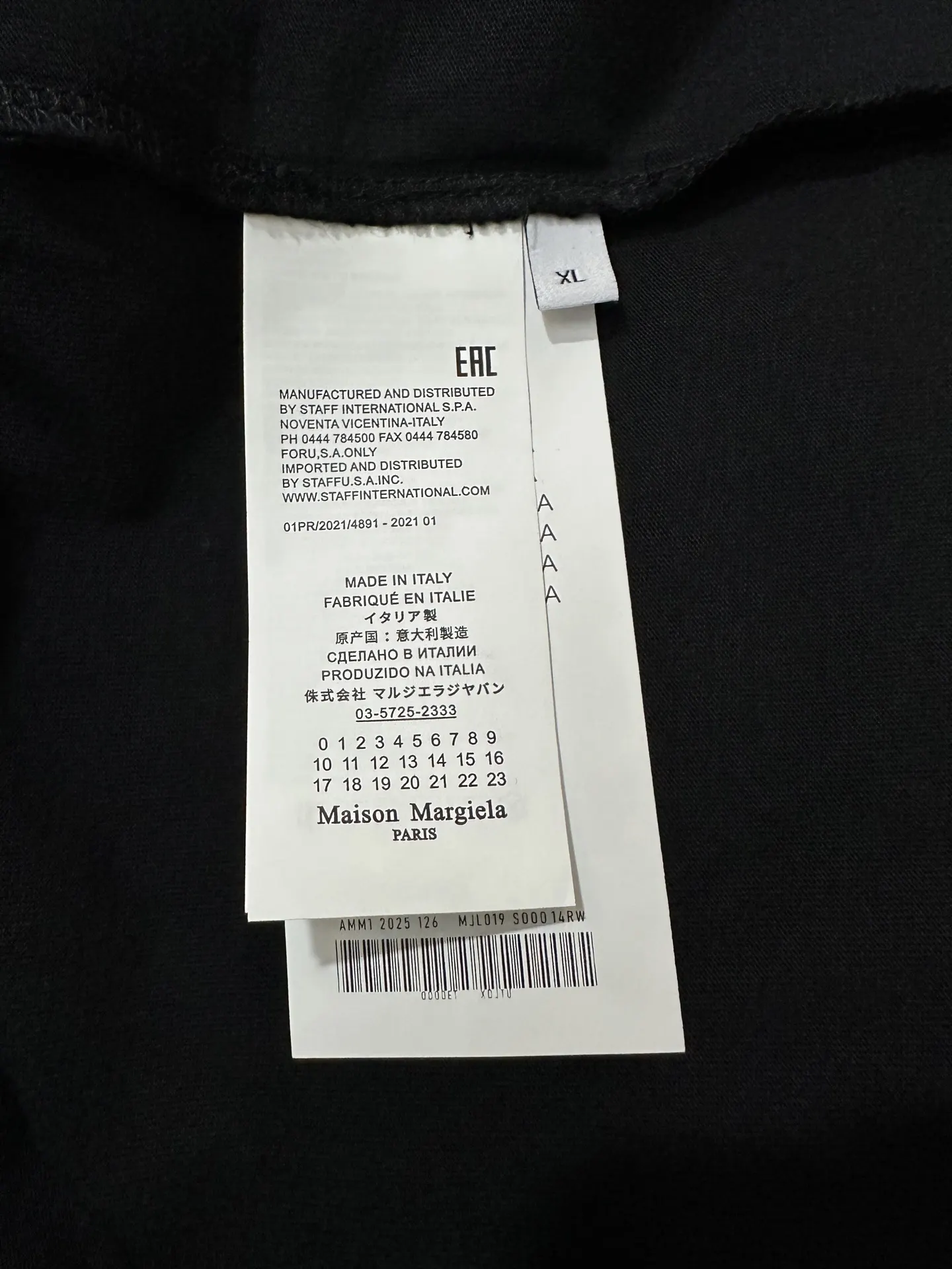 MM6 Maison Margiela Signature Logo Long-Sleeve T-Shirt D22024454 — view 10