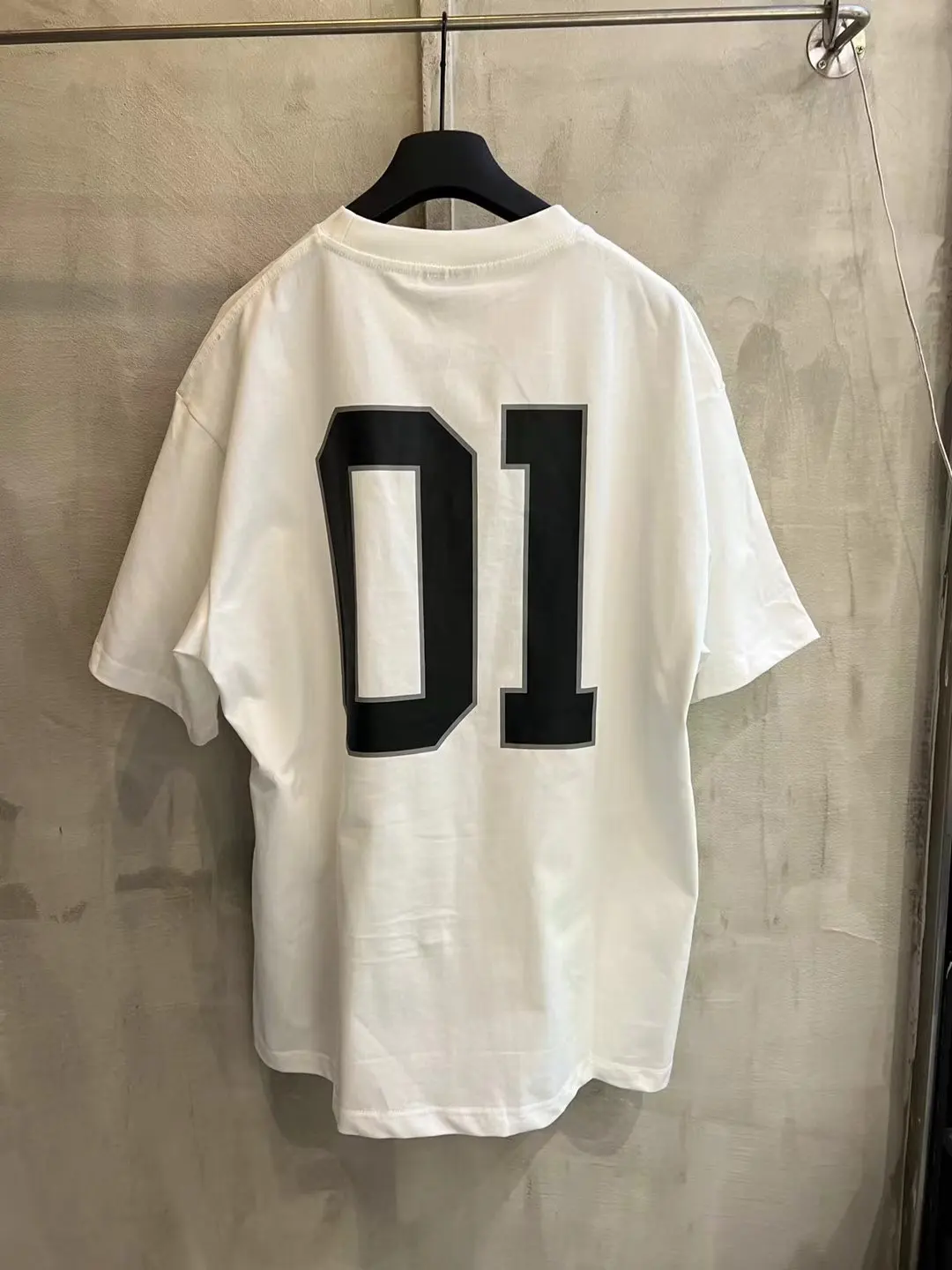 Logo-Appliqué Oversized Cotton T-Shirt D16519912 — view 32