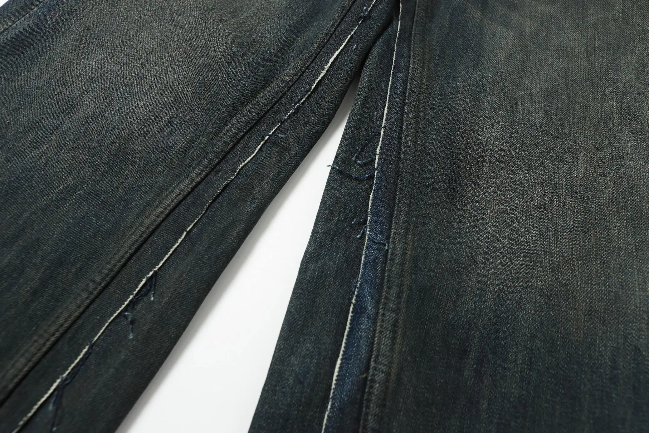 Wide-Leg Panelled Distressed Jeans D24021854 — view 24