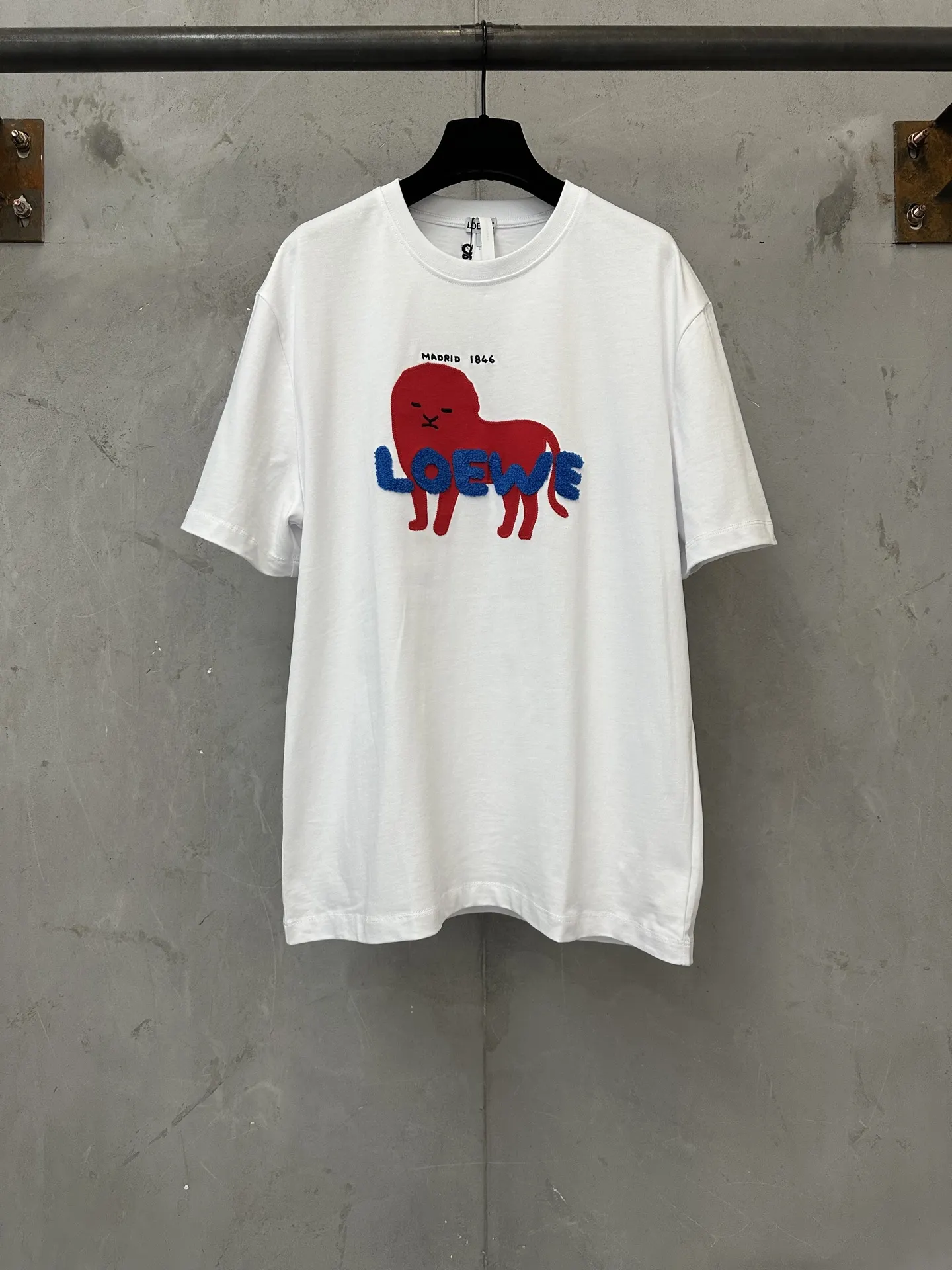 Embroidered Lion Logo Cotton T-Shirt D18018981