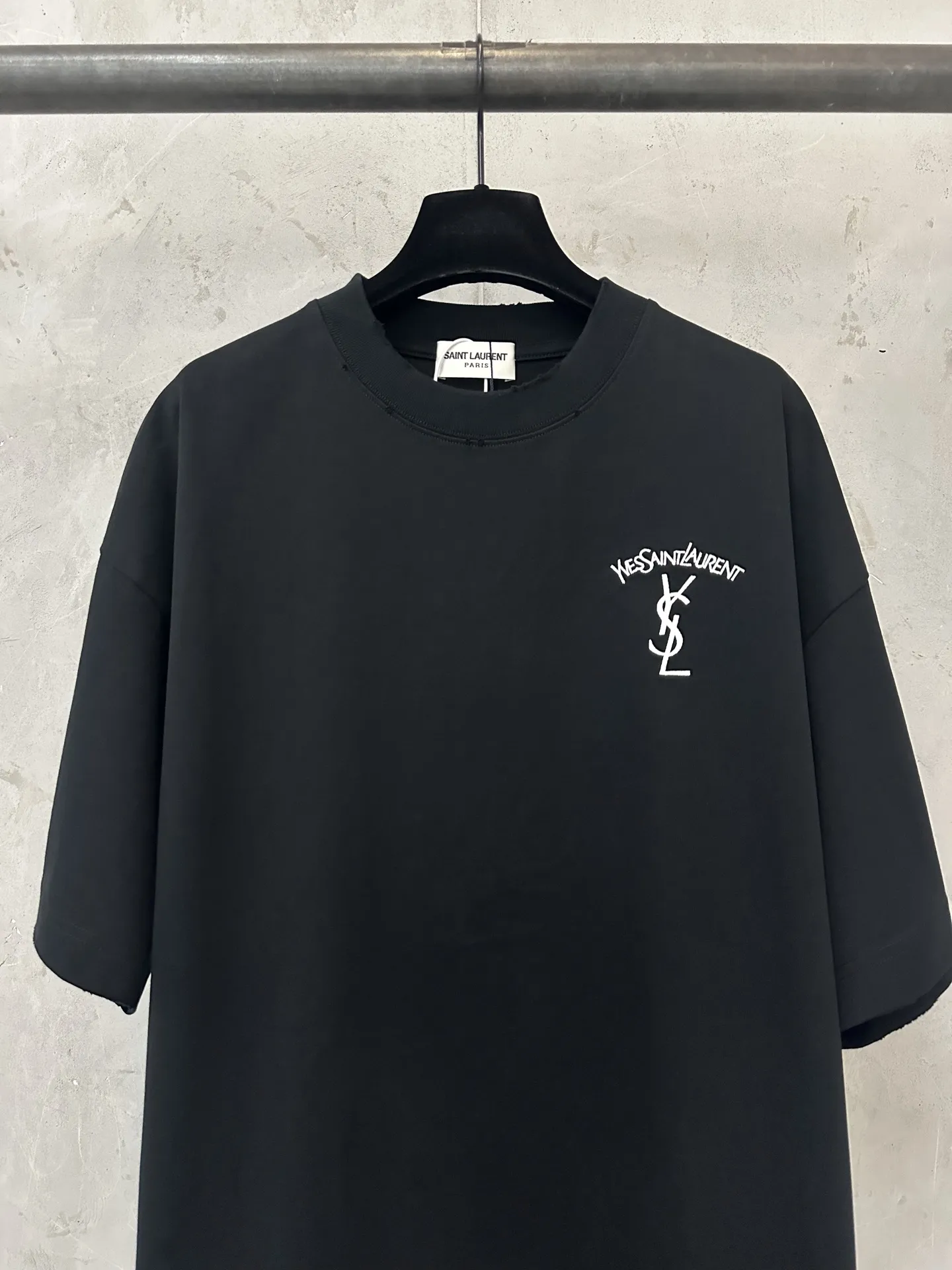 Logo Embroidered Heavyweight Cotton T-Shirt D19011756 — view 3