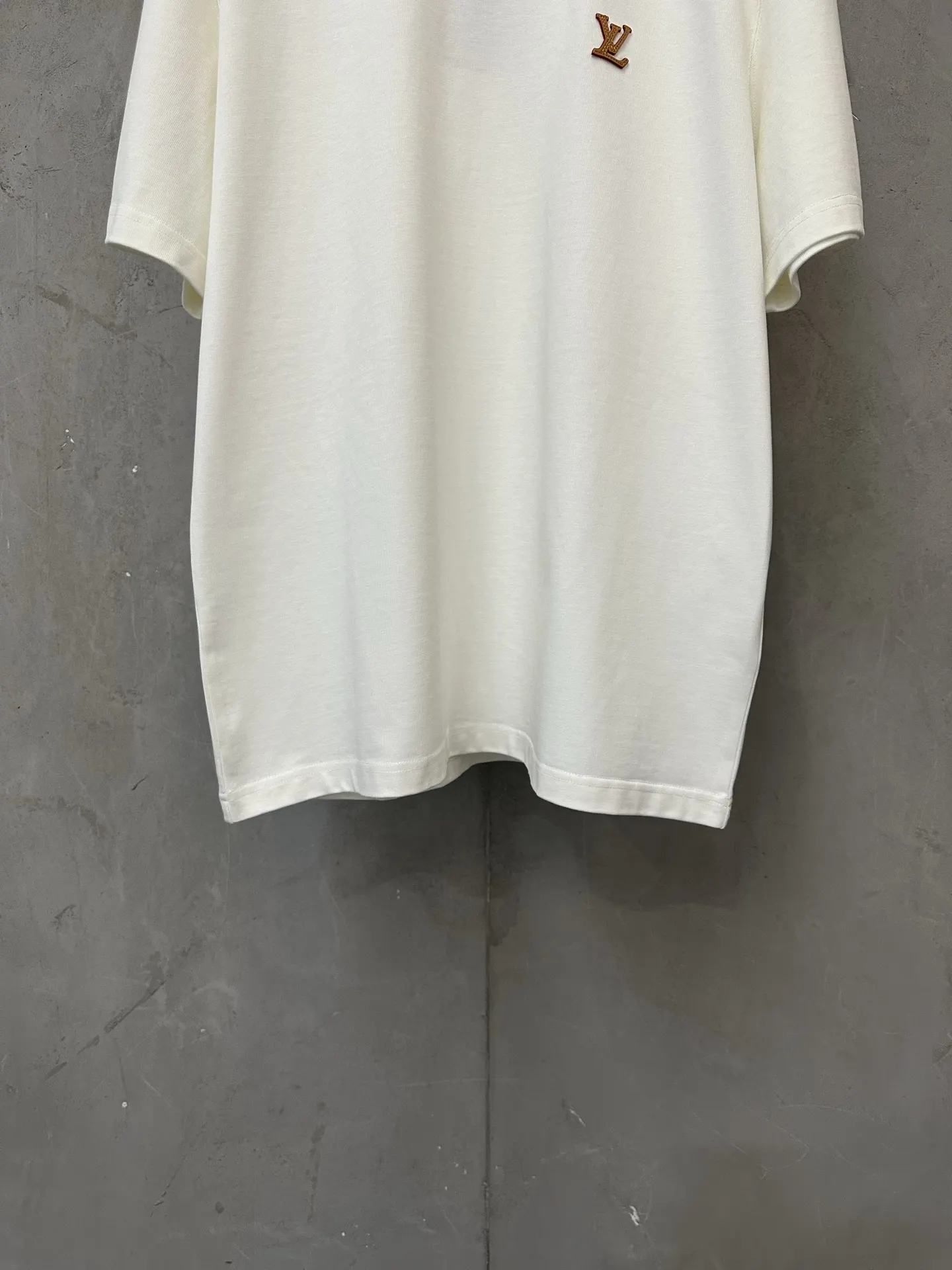 Leather Patch Logo Heavyweight Cotton T-Shirt D21023535 — view 4