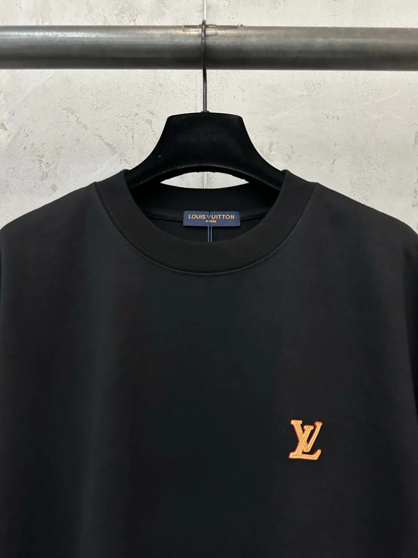 Logo Patch Heavyweight Cotton T-Shirt D21023538 — view 5