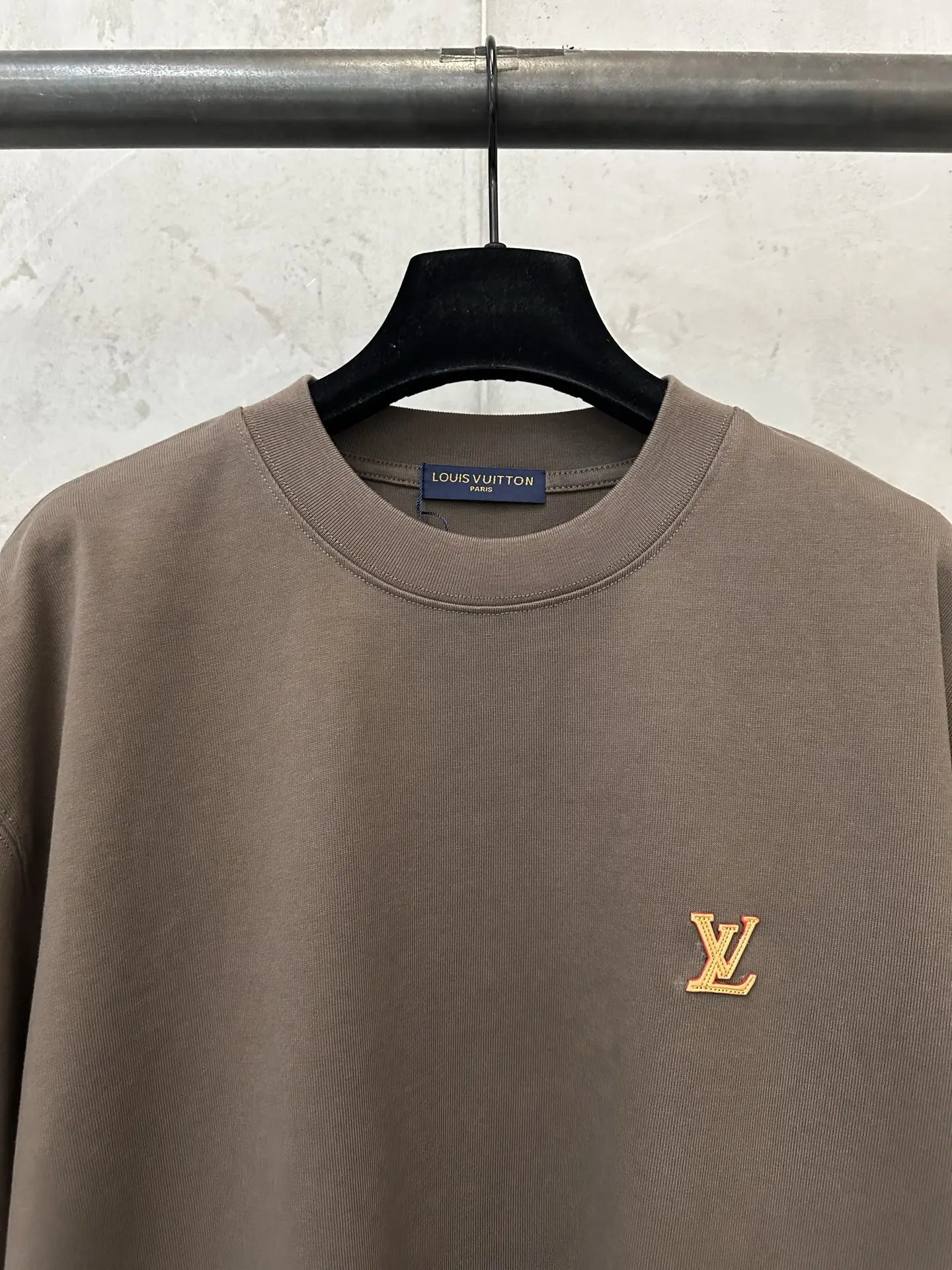 Logo Patch Heavyweight Cotton T-Shirt D21023537 — view 5
