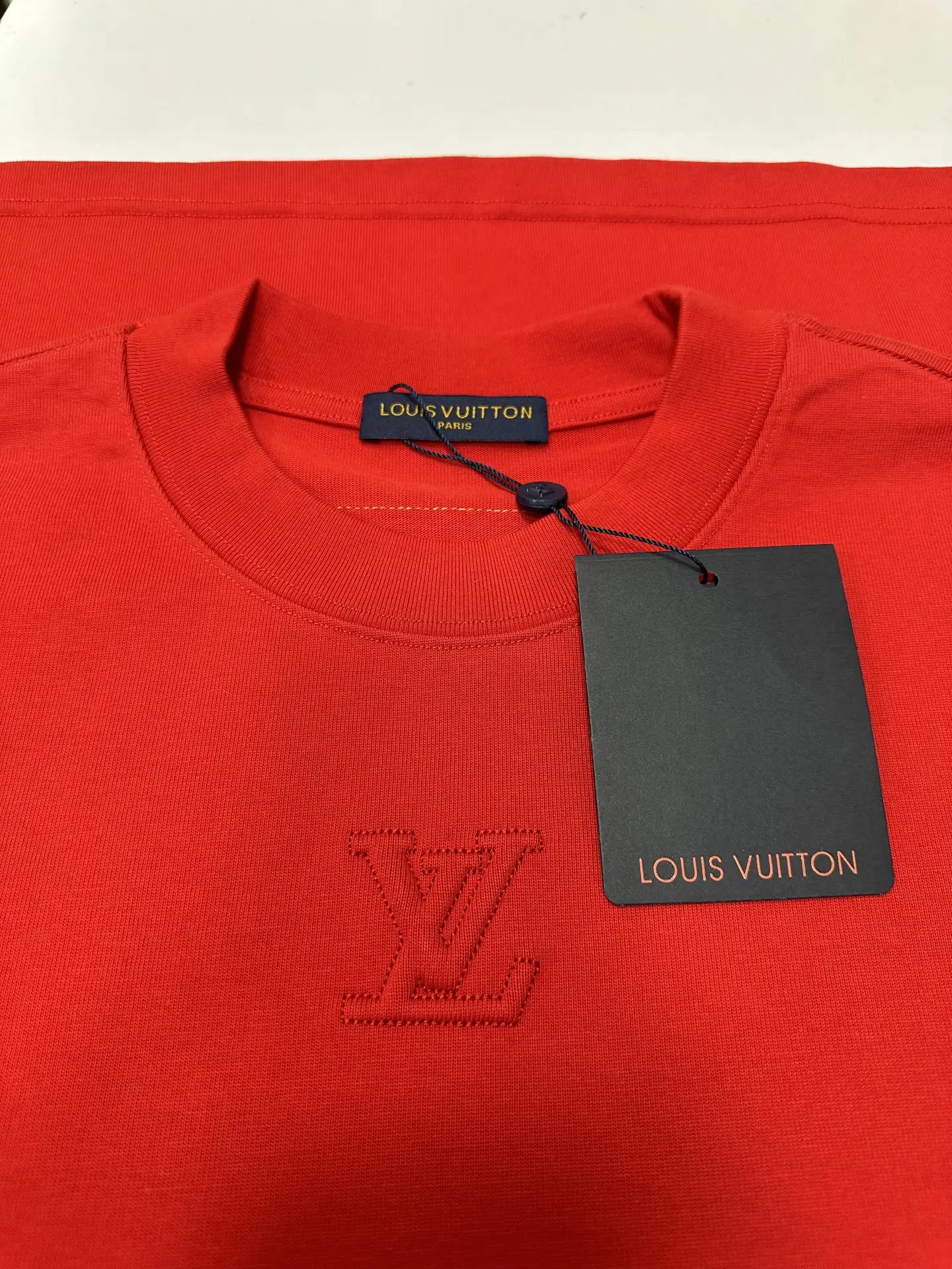 Embossed Logo Heavyweight Cotton T-Shirt D21021785 — view 6
