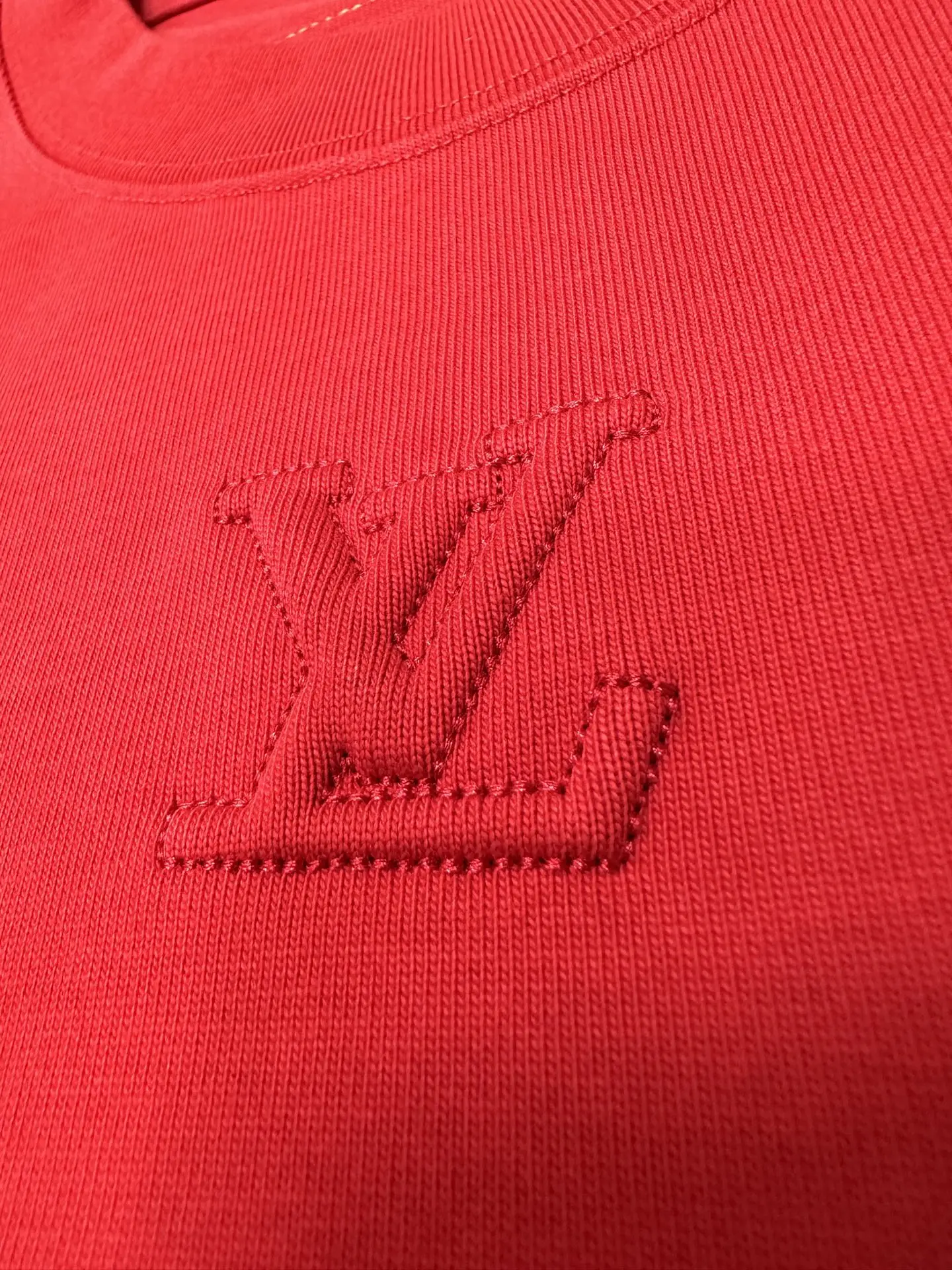 Embossed Logo Heavyweight Cotton T-Shirt D21021785 — view 7
