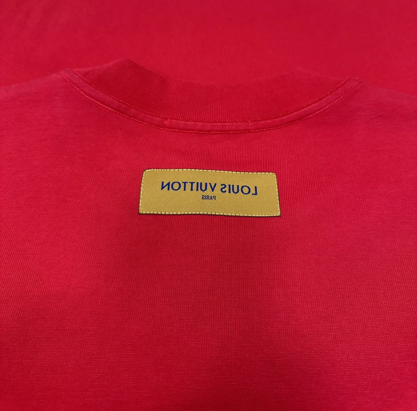 Embossed Logo Heavyweight Cotton T-Shirt D21021785 — view 8