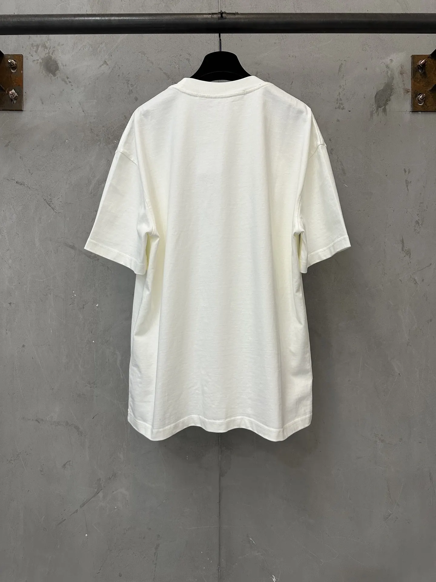 Logo Patch Heavyweight Cotton T-Shirt D21524419 — view 2