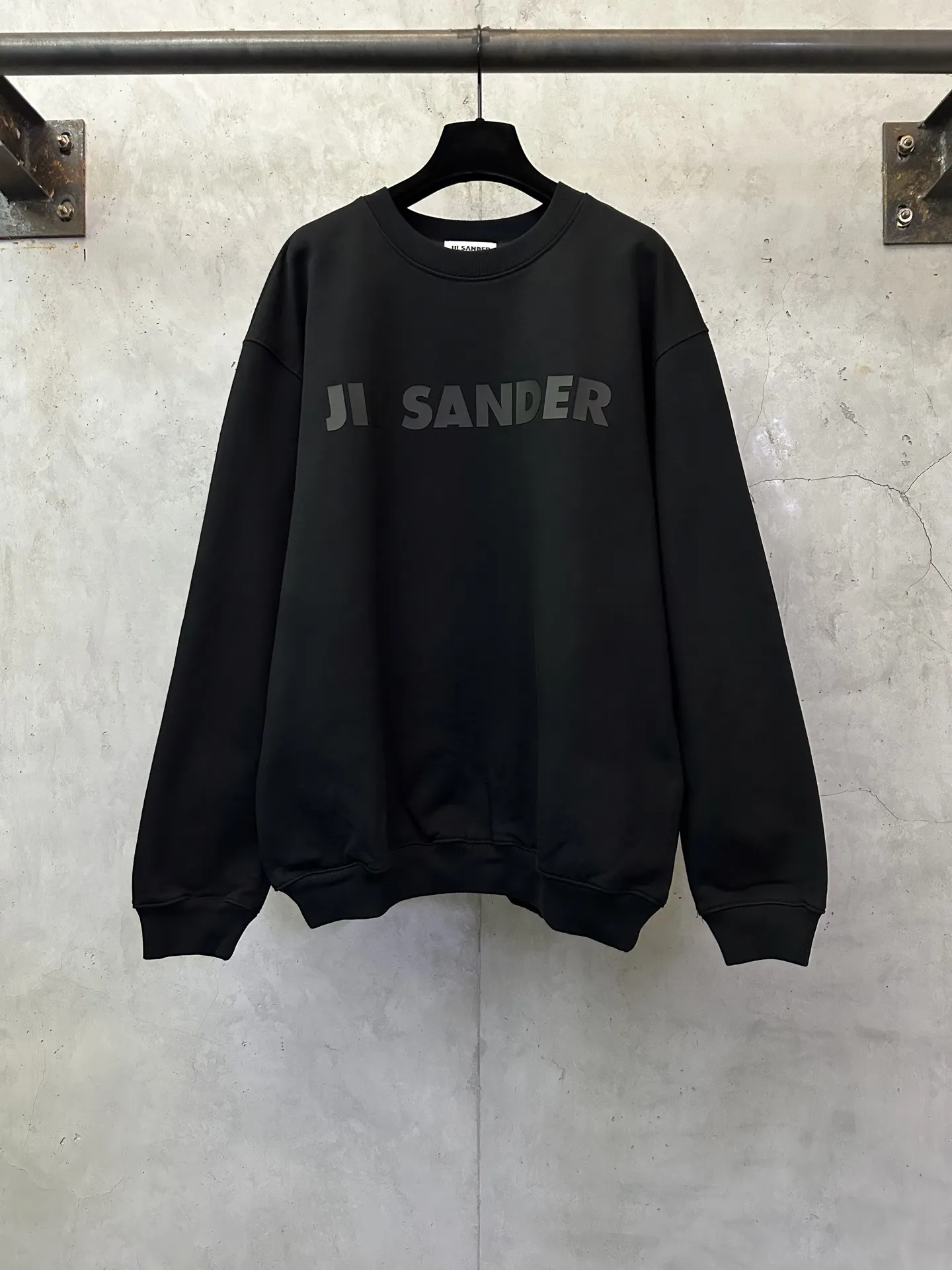 Logo Print Heavyweight Cotton Sweatshirt D25024403