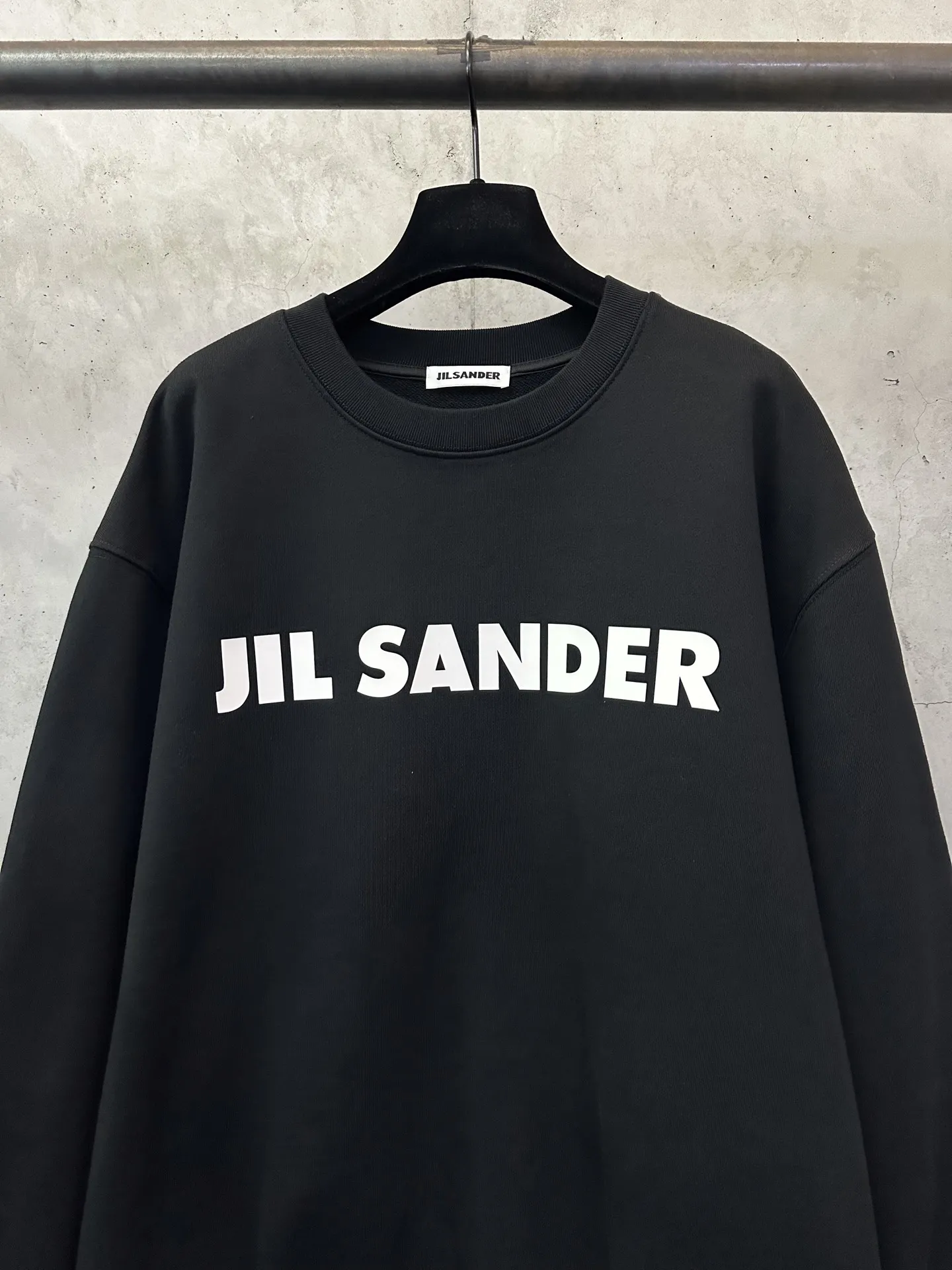 Logo-Print Heavyweight Cotton Sweatshirt D25024405 — view 3