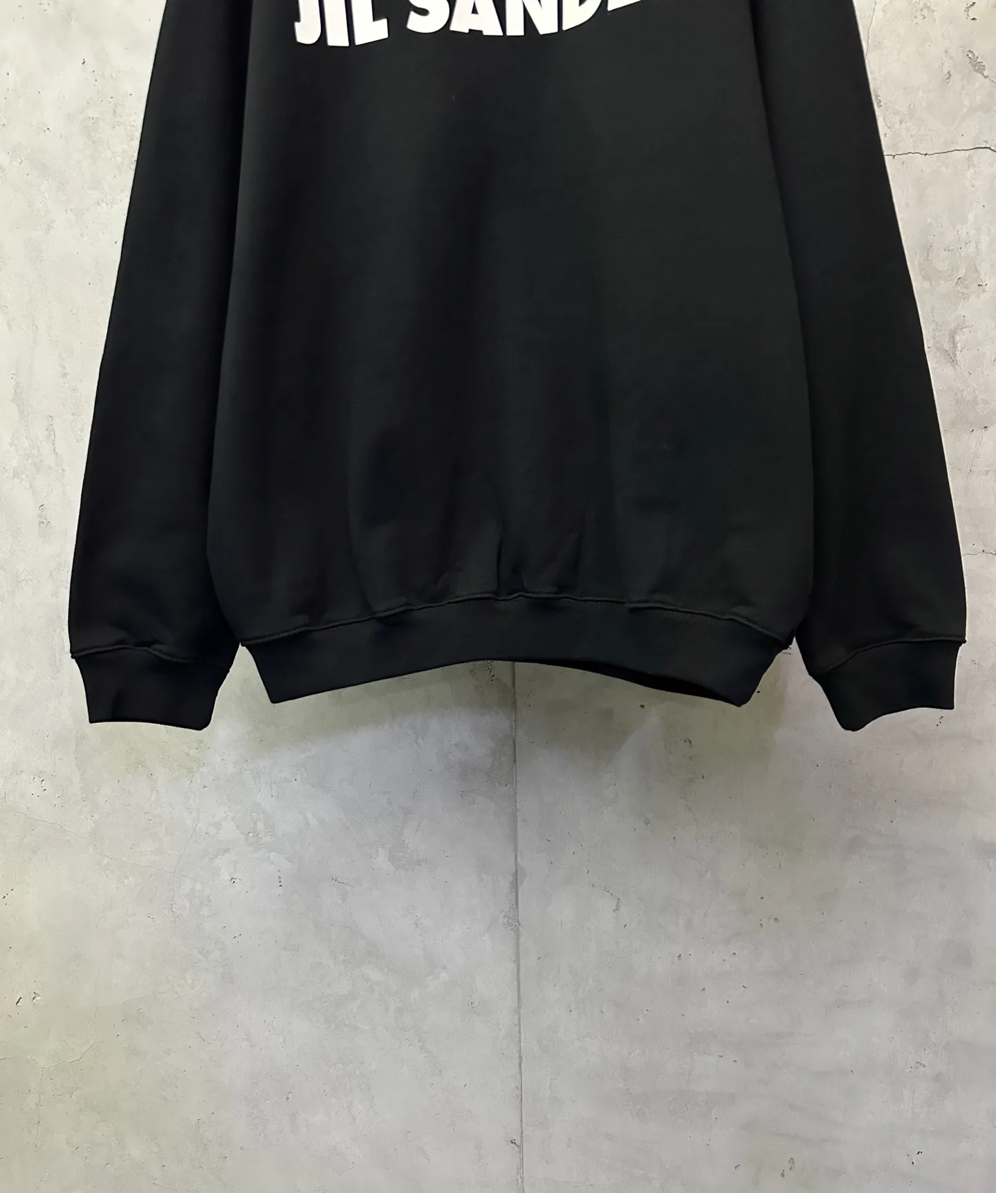 Logo-Print Heavyweight Cotton Sweatshirt D25024405 — view 4