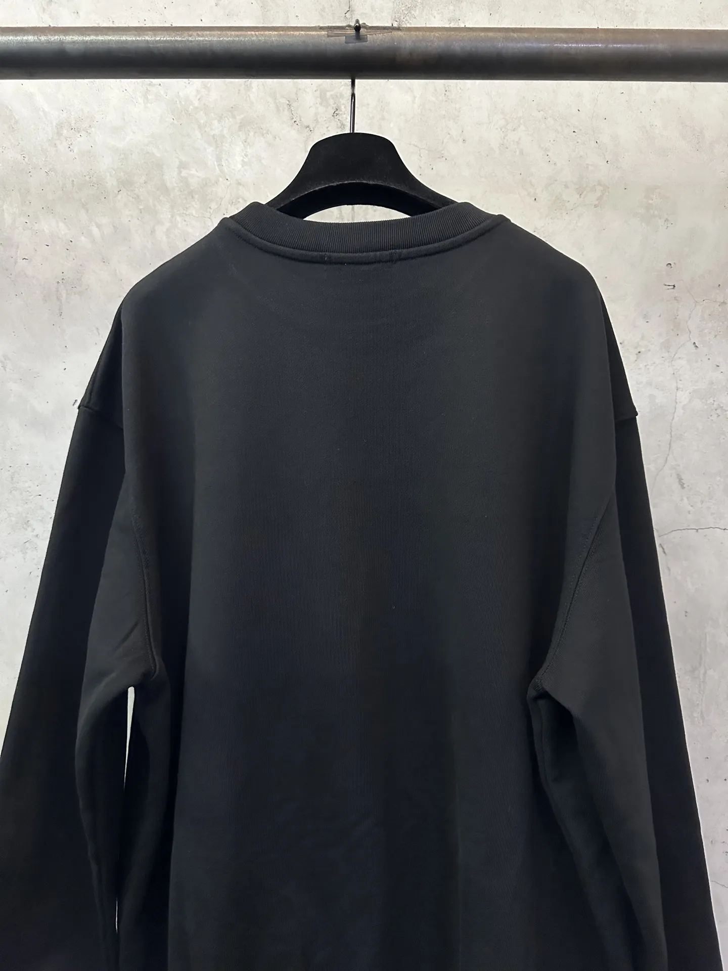 Logo-Print Heavyweight Cotton Sweatshirt D25024405 — view 5
