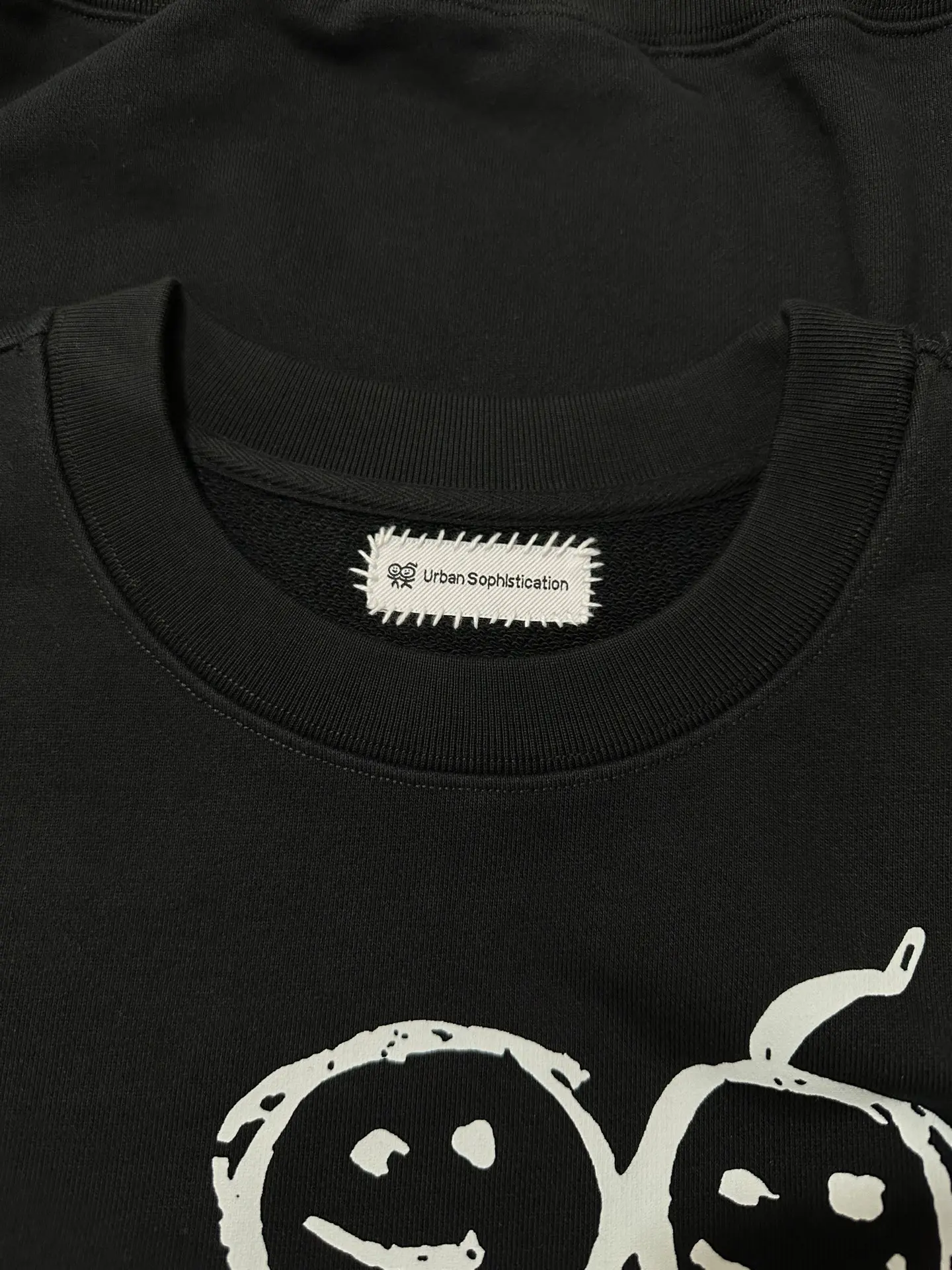 Surf Club Graphic Crew-Neck Sweatshirt D26020124 — view 6