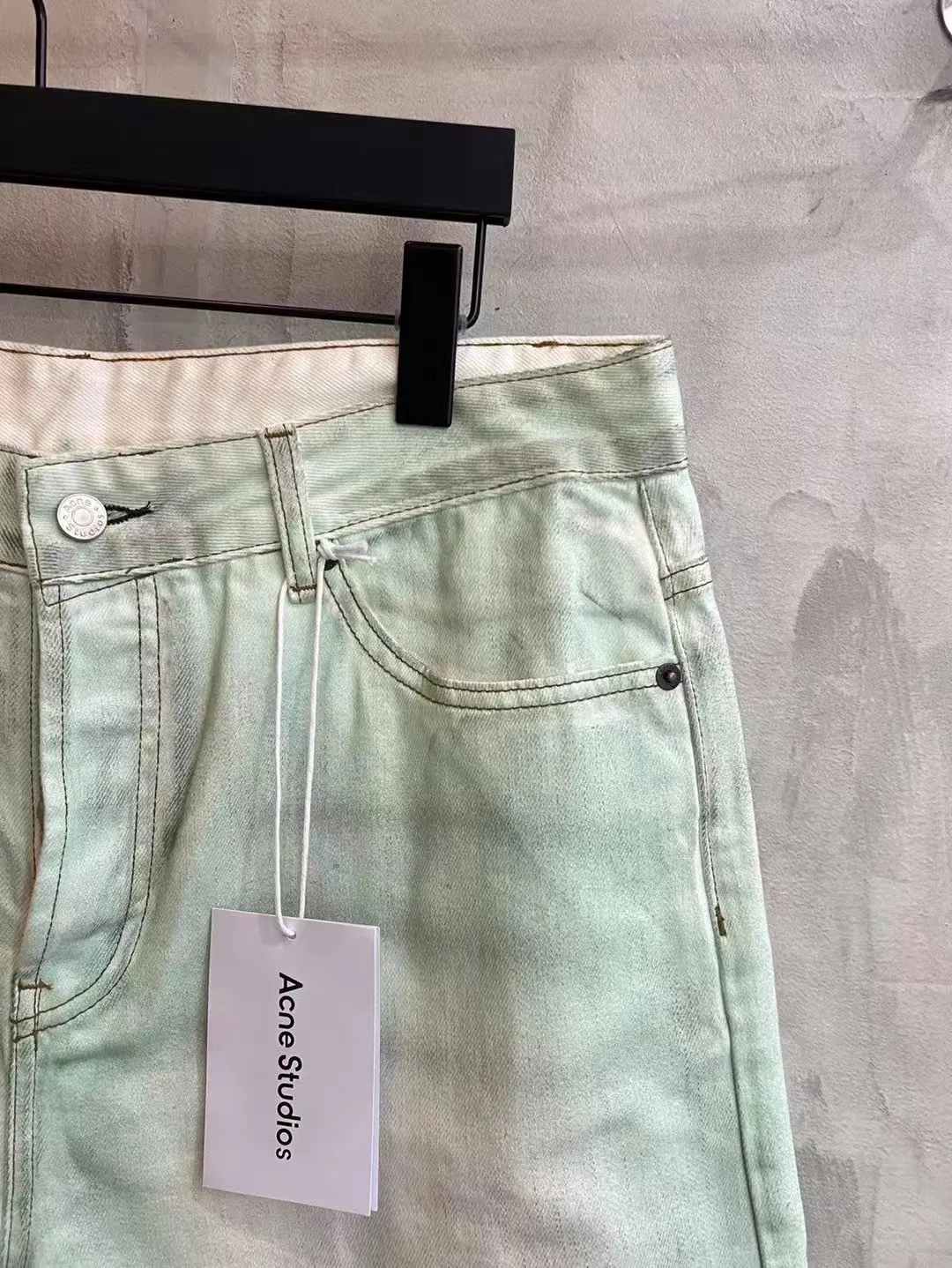 Distressed Mud-Dye Denim Shorts D22519937 — view 4