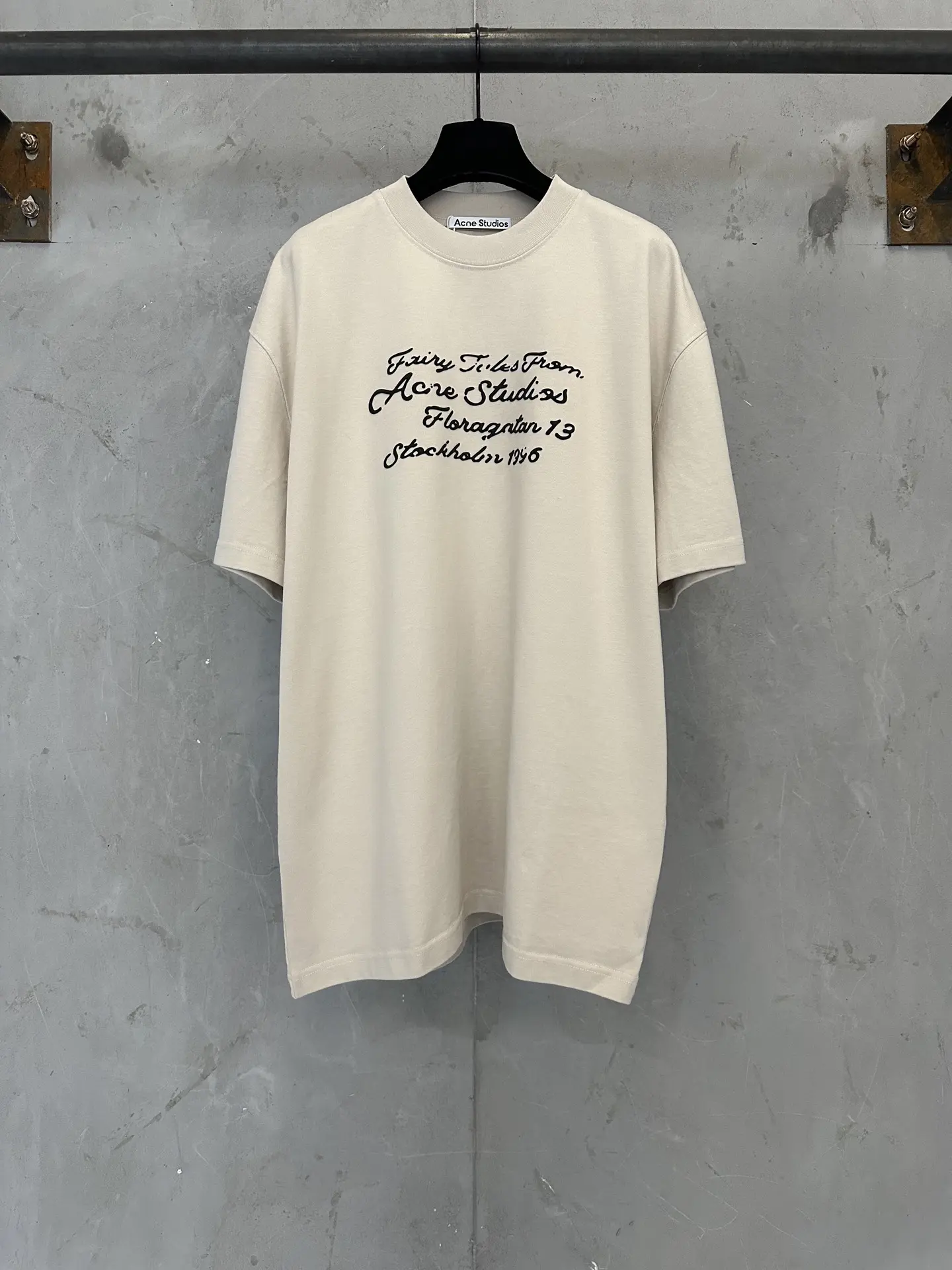 Logo Script Heavyweight Cotton T-Shirt D22012305