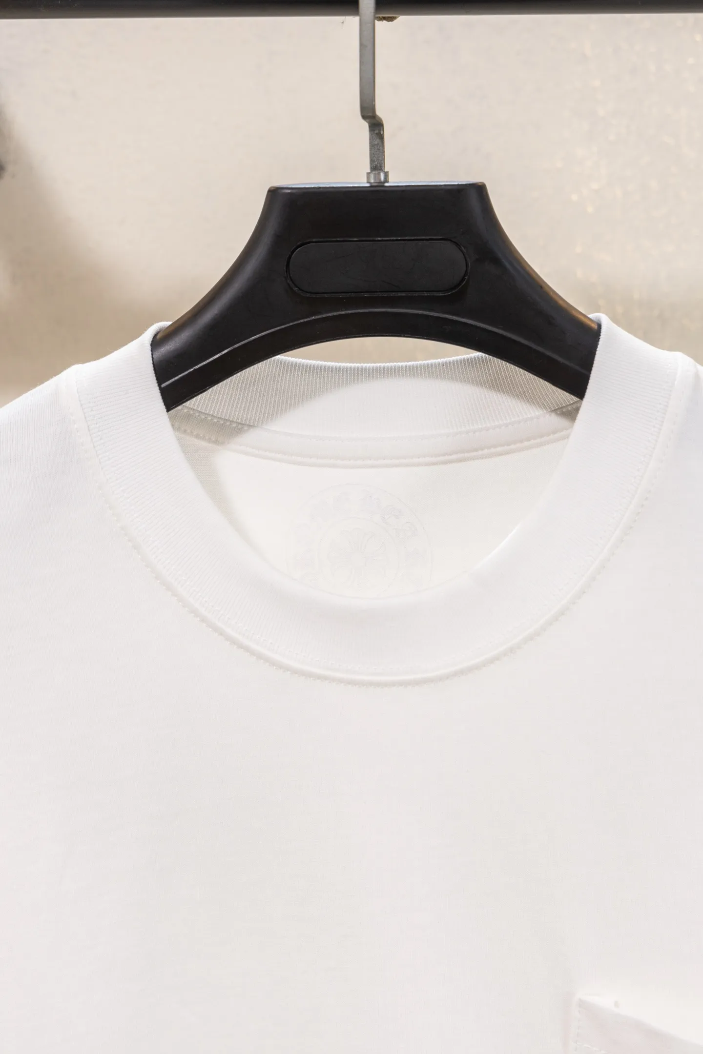 Logo Print Pocket T-Shirt D12011565 — view 3